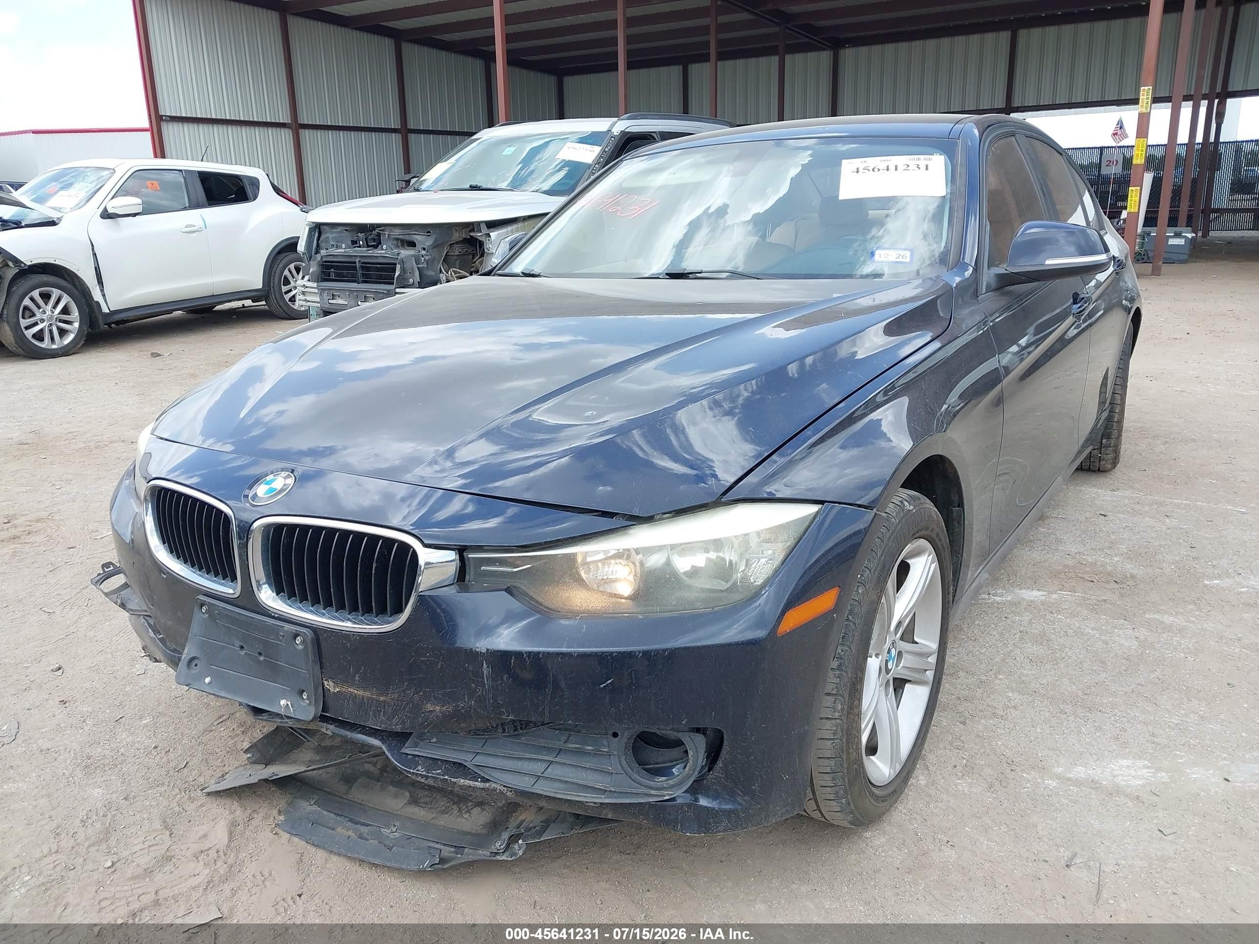 2014 Bmw 320i   Blue vin: WBA3B1C51EP680510