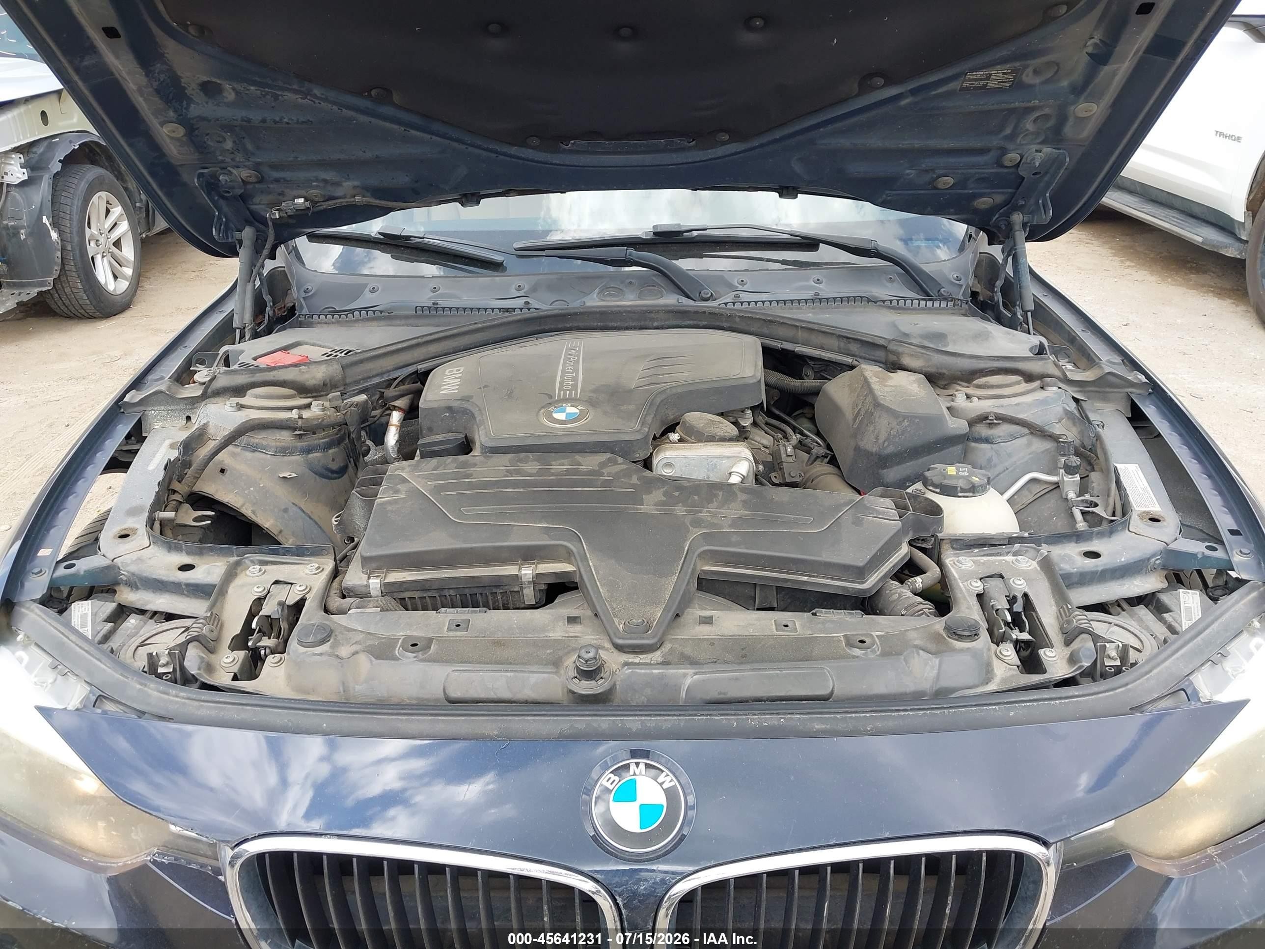 2014 Bmw 320i   Blue vin: WBA3B1C51EP680510