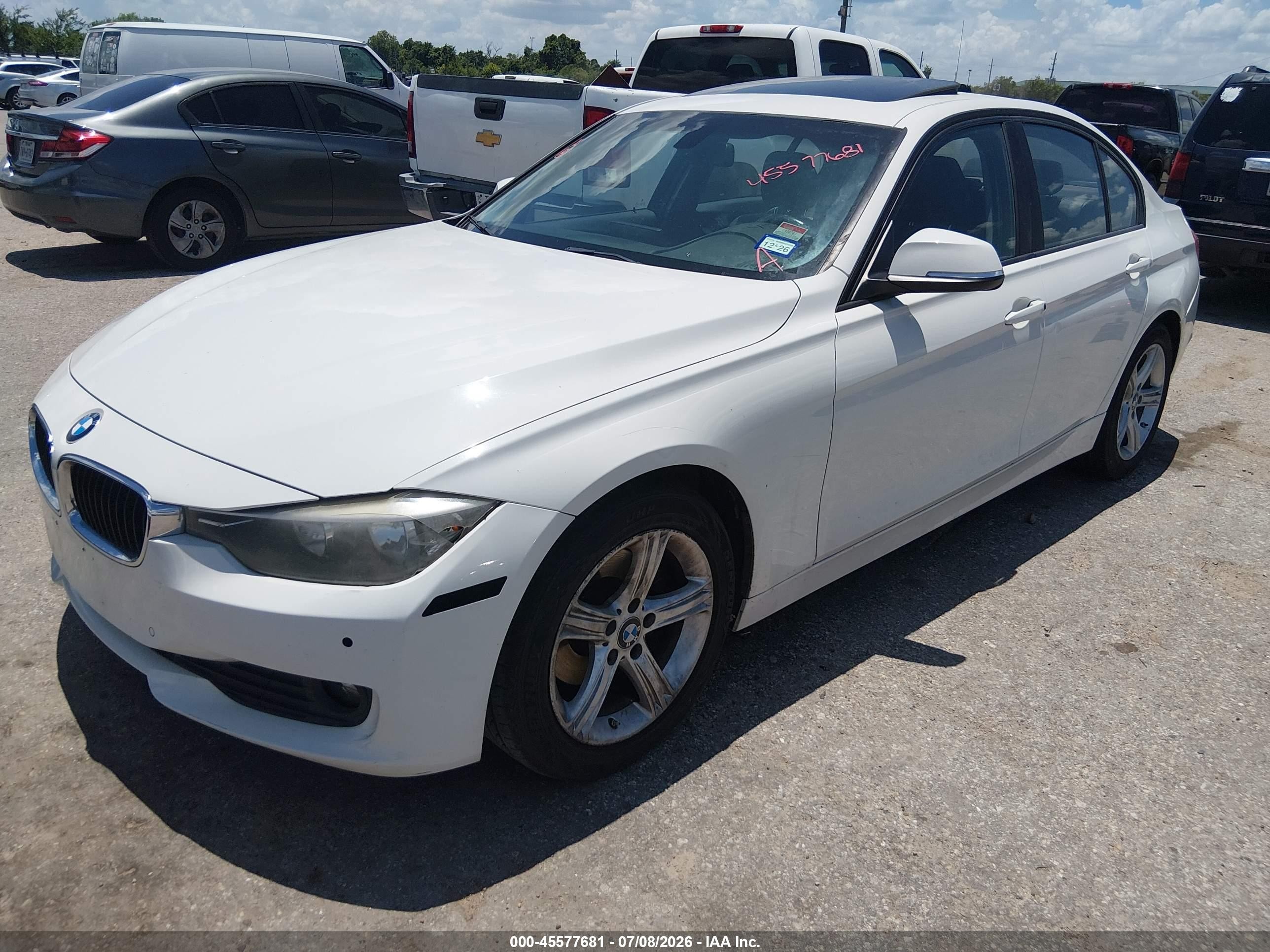 2015 Bmw 320i   White vin: WBA3B1C51FK136846