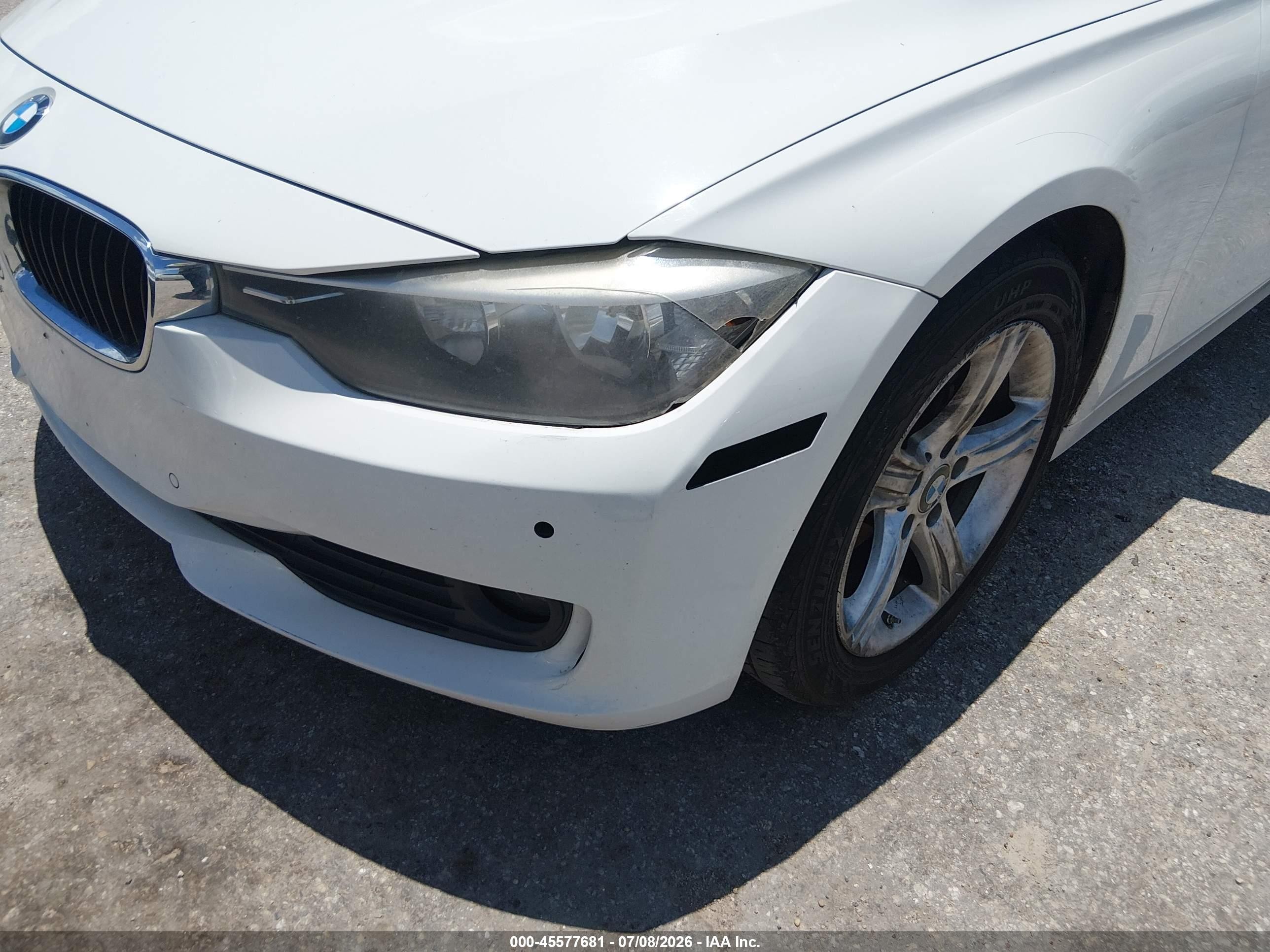 2015 Bmw 320i   White vin: WBA3B1C51FK136846
