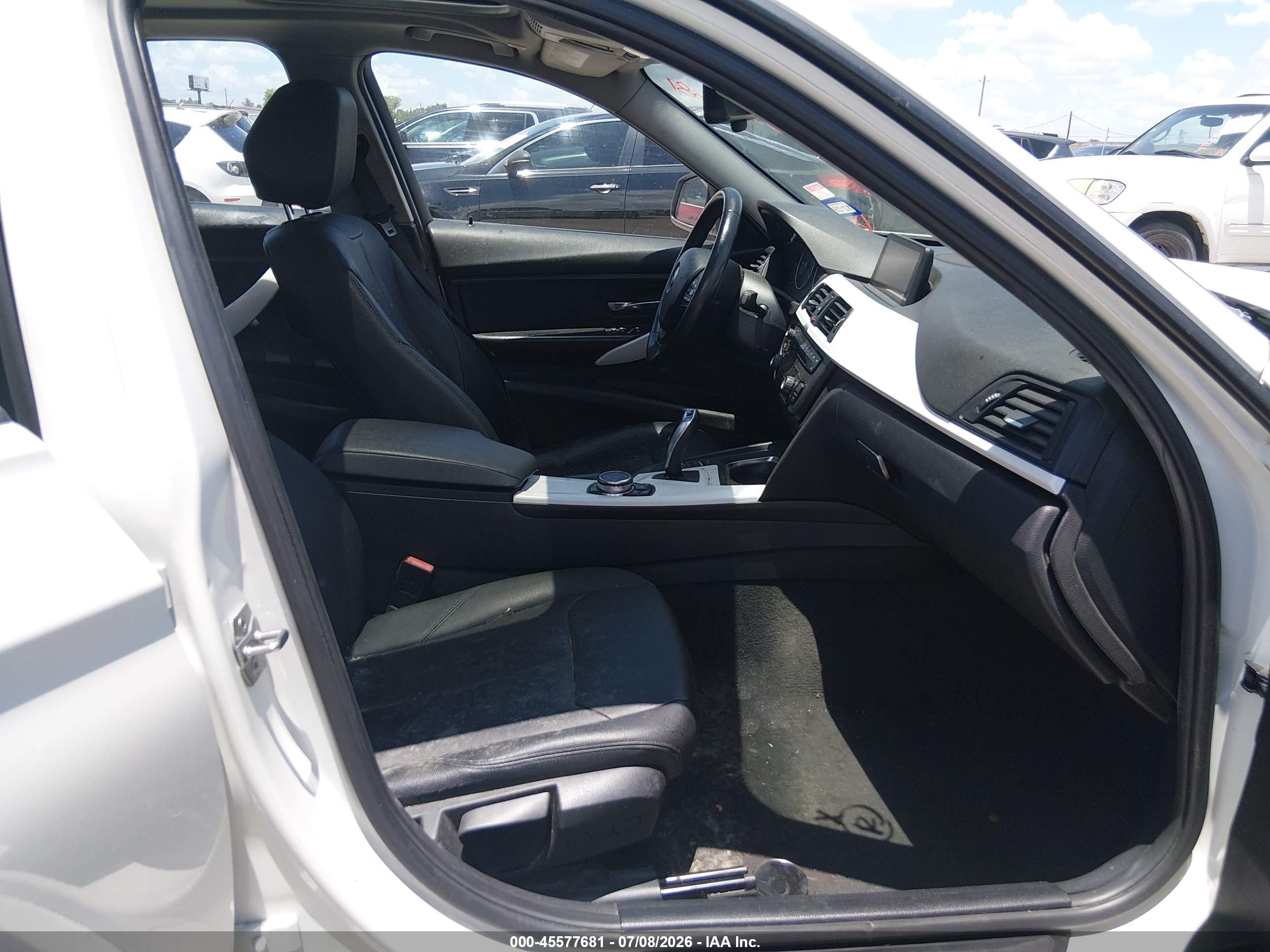2015 Bmw 320i   White vin: WBA3B1C51FK136846