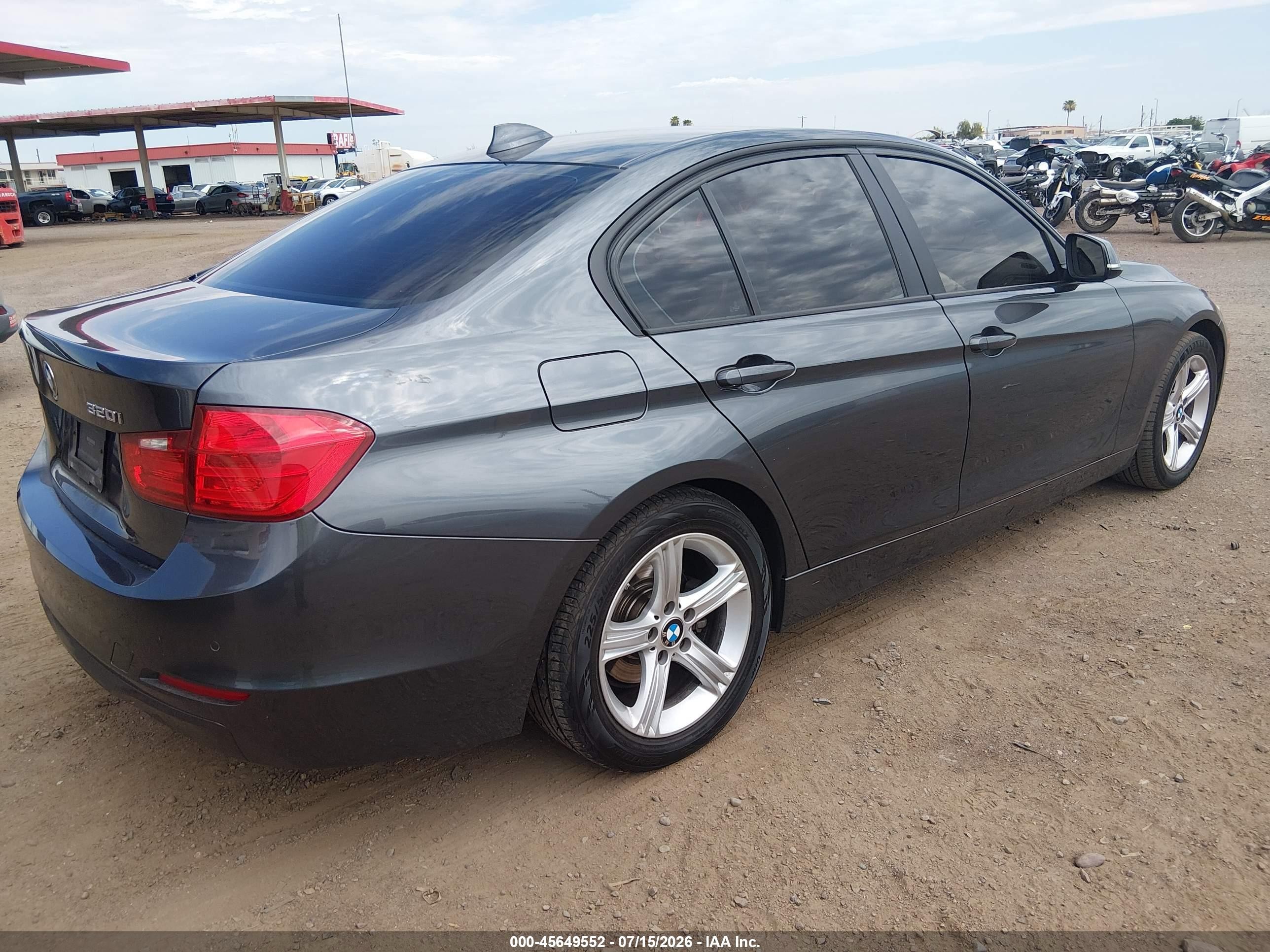 2015 Bmw 320i   Серый vin: WBA3B1C51FK140069
