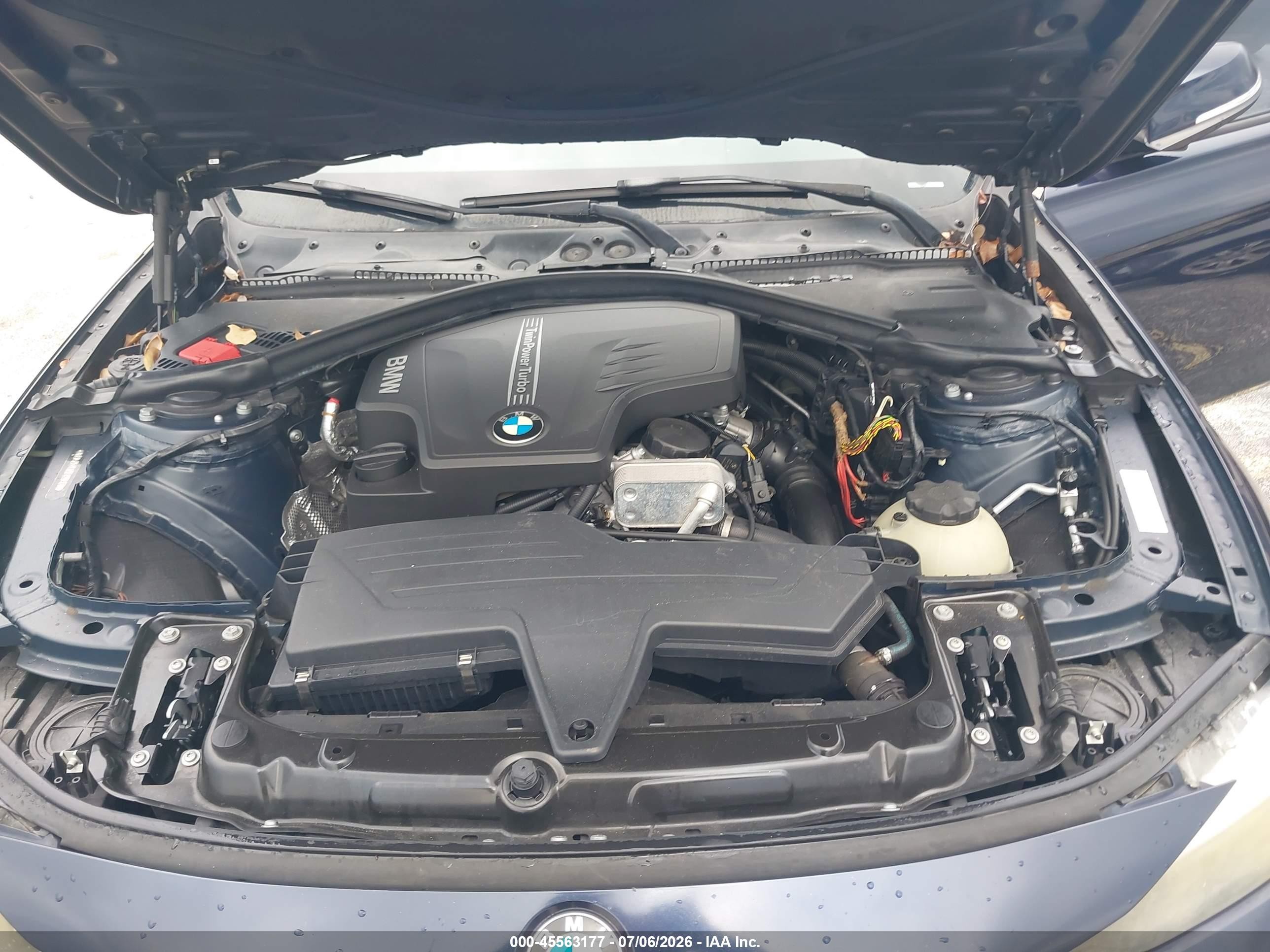 2013 Bmw 320i Blue vin: WBA3B1C52DK128493