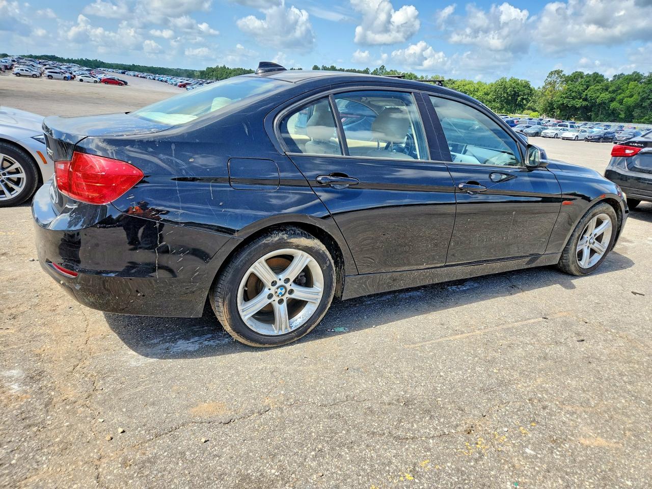 2014 Bmw 320 I Black vin: WBA3B1C52EK132660