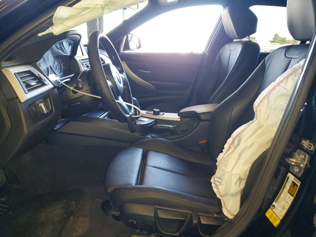 2014 Bmw 320 I Черный vin: WBA3B1C52EK133243