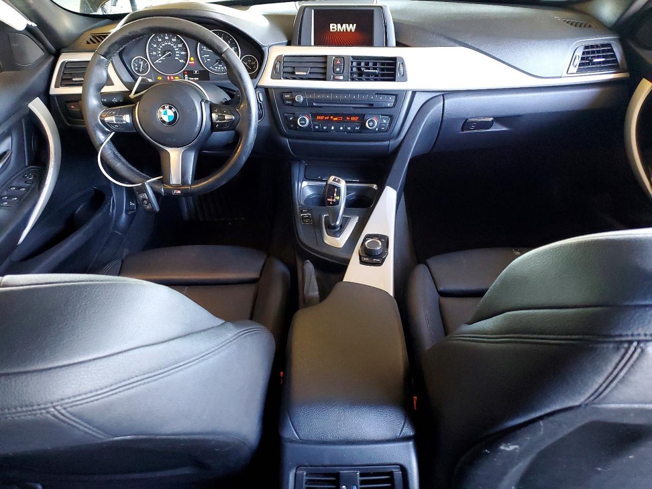 2014 Bmw 320 I Черный vin: WBA3B1C52EK133243