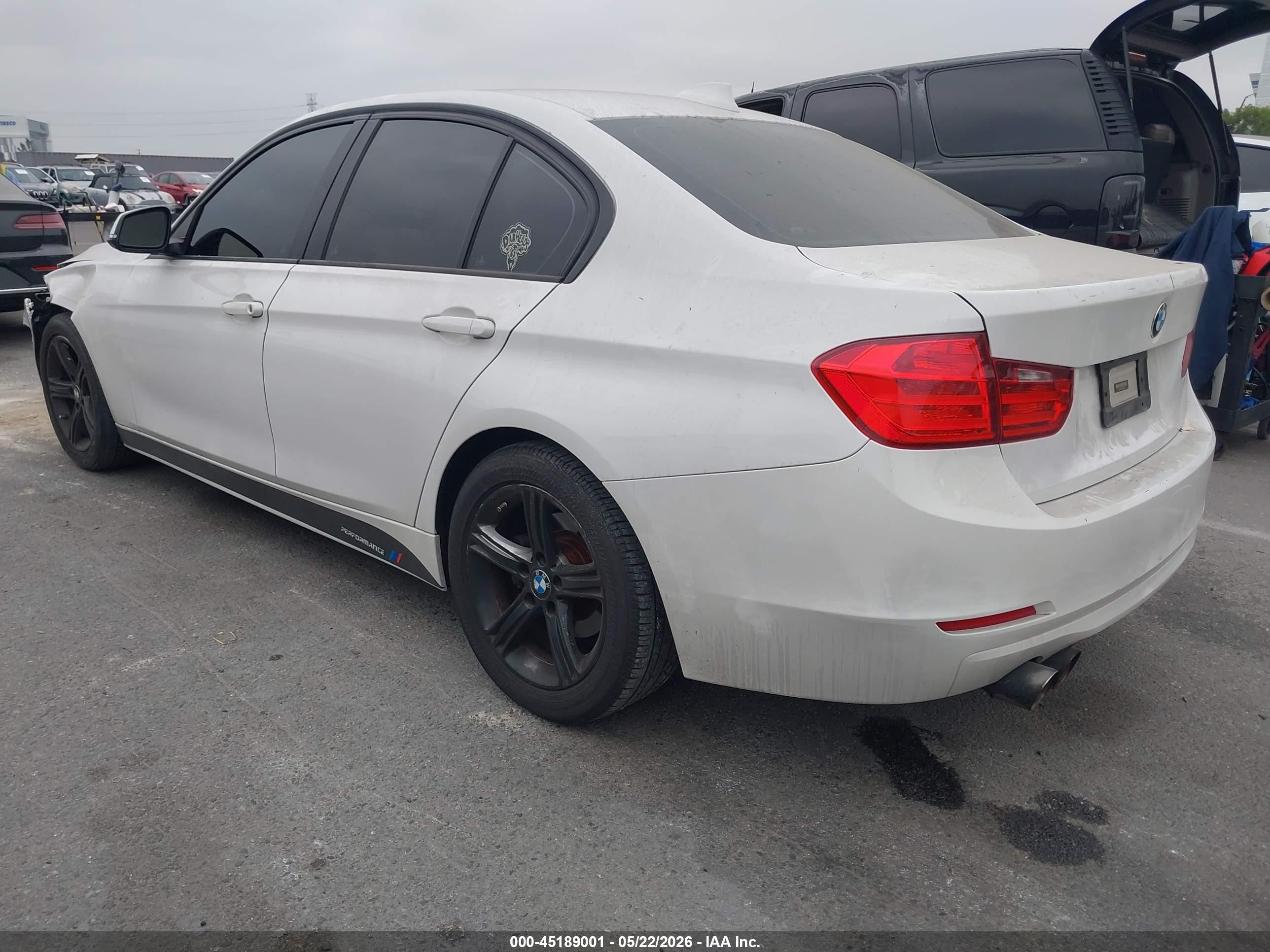 2014 Bmw 320i   White vin: WBA3B1C52EK135252