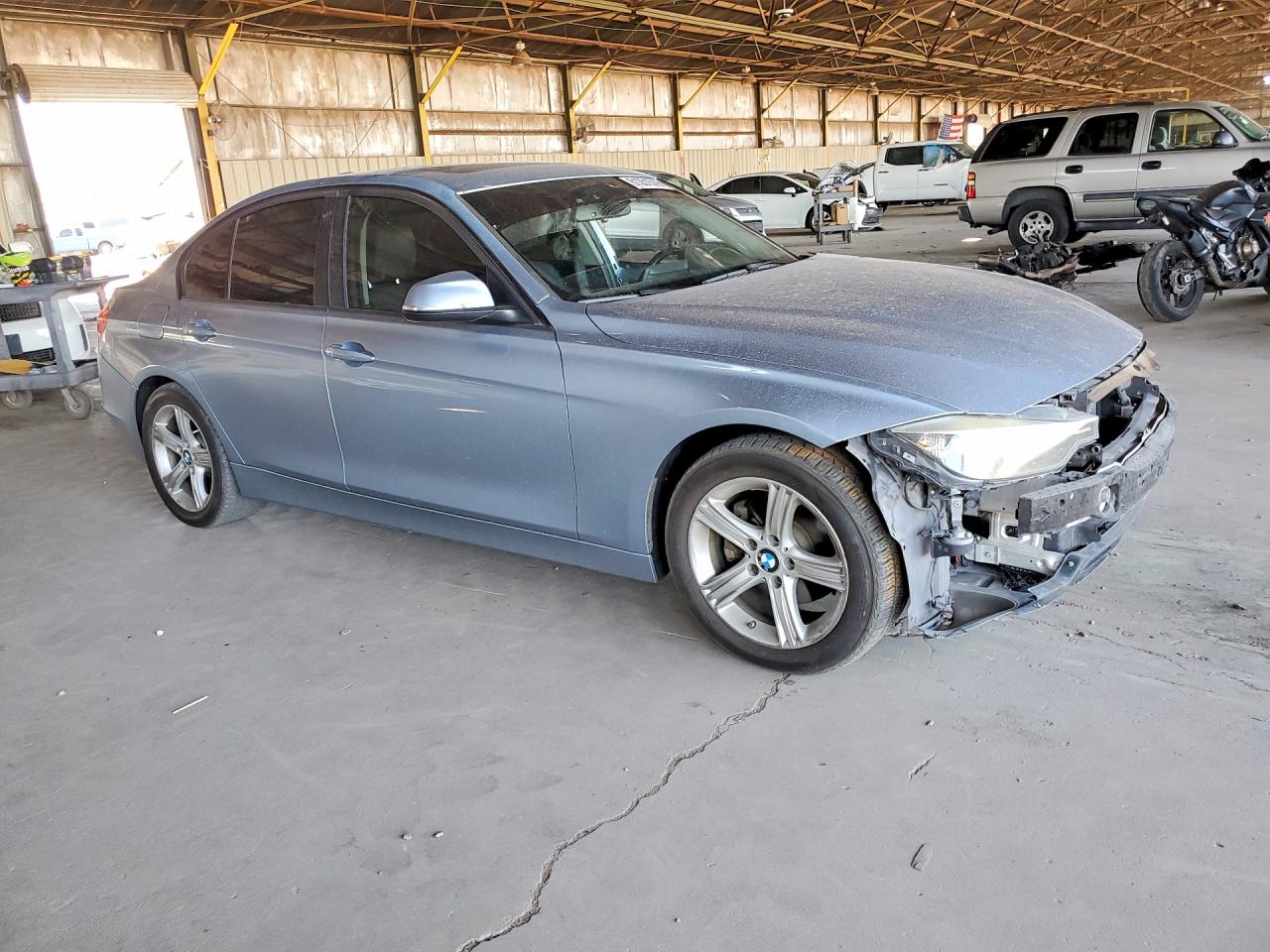 2014 Bmw 320 I Blue vin: WBA3B1C53EK132795