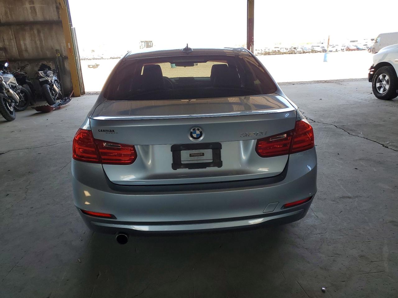 2014 Bmw 320 I Blue vin: WBA3B1C53EK132795