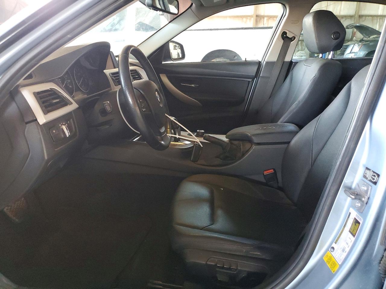 2014 Bmw 320 I Blue vin: WBA3B1C53EK132795