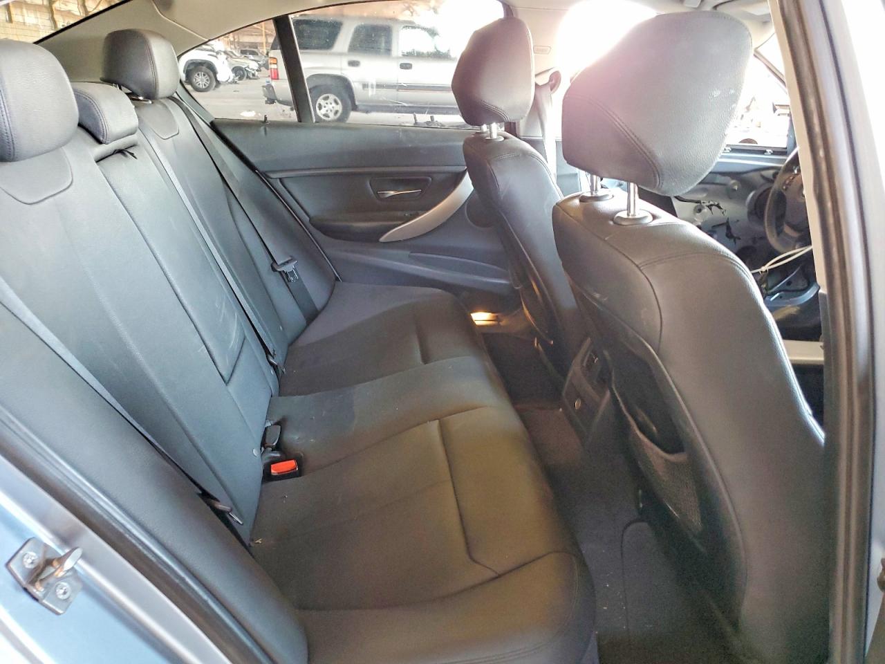 2014 Bmw 320 I Blue vin: WBA3B1C53EK132795