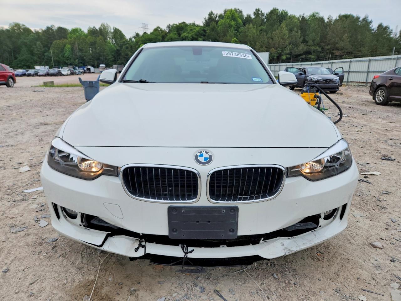 2014 Bmw 320 I Белый vin: WBA3B1C53EK134904