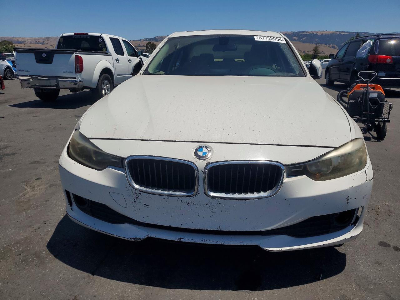 2013 Bmw 320 I White vin: WBA3B1C54DF462369