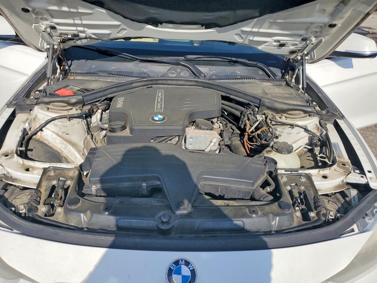2013 Bmw 320 I Белый vin: WBA3B1C54DK128690