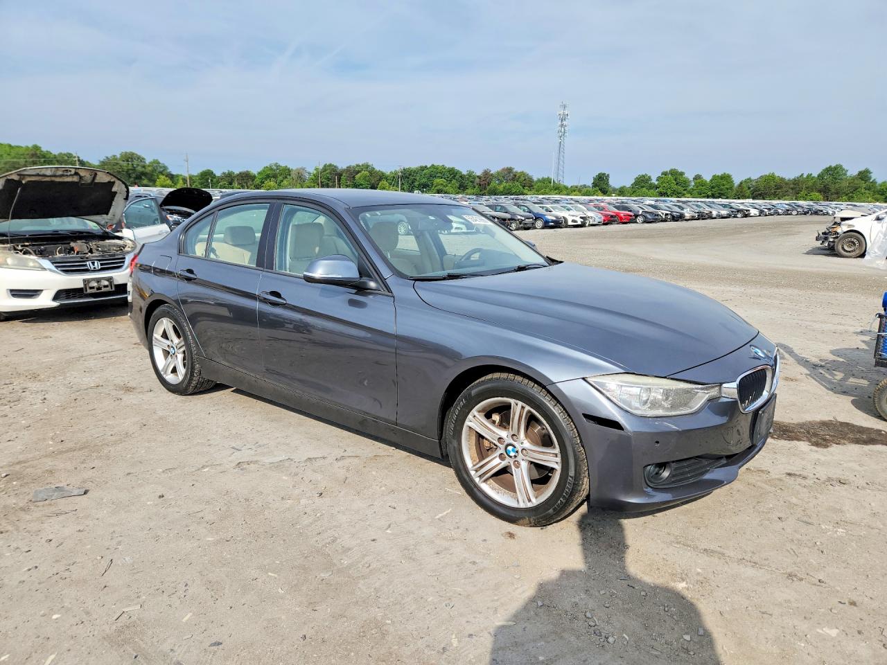 2013 Bmw 320 I Серый vin: WBA3B1C54DK128852