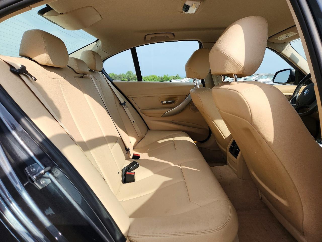 2013 Bmw 320 I Серый vin: WBA3B1C54DK128852