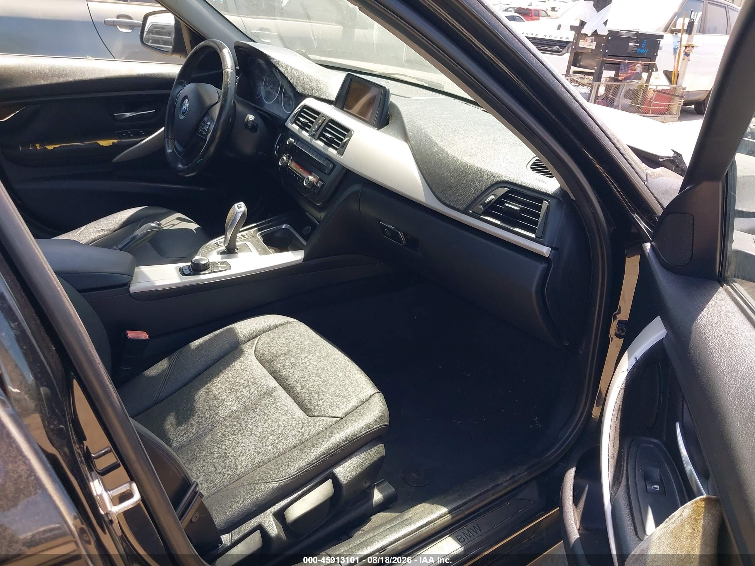 2013 Bmw 320i   Black vin: WBA3B1C54DK129127