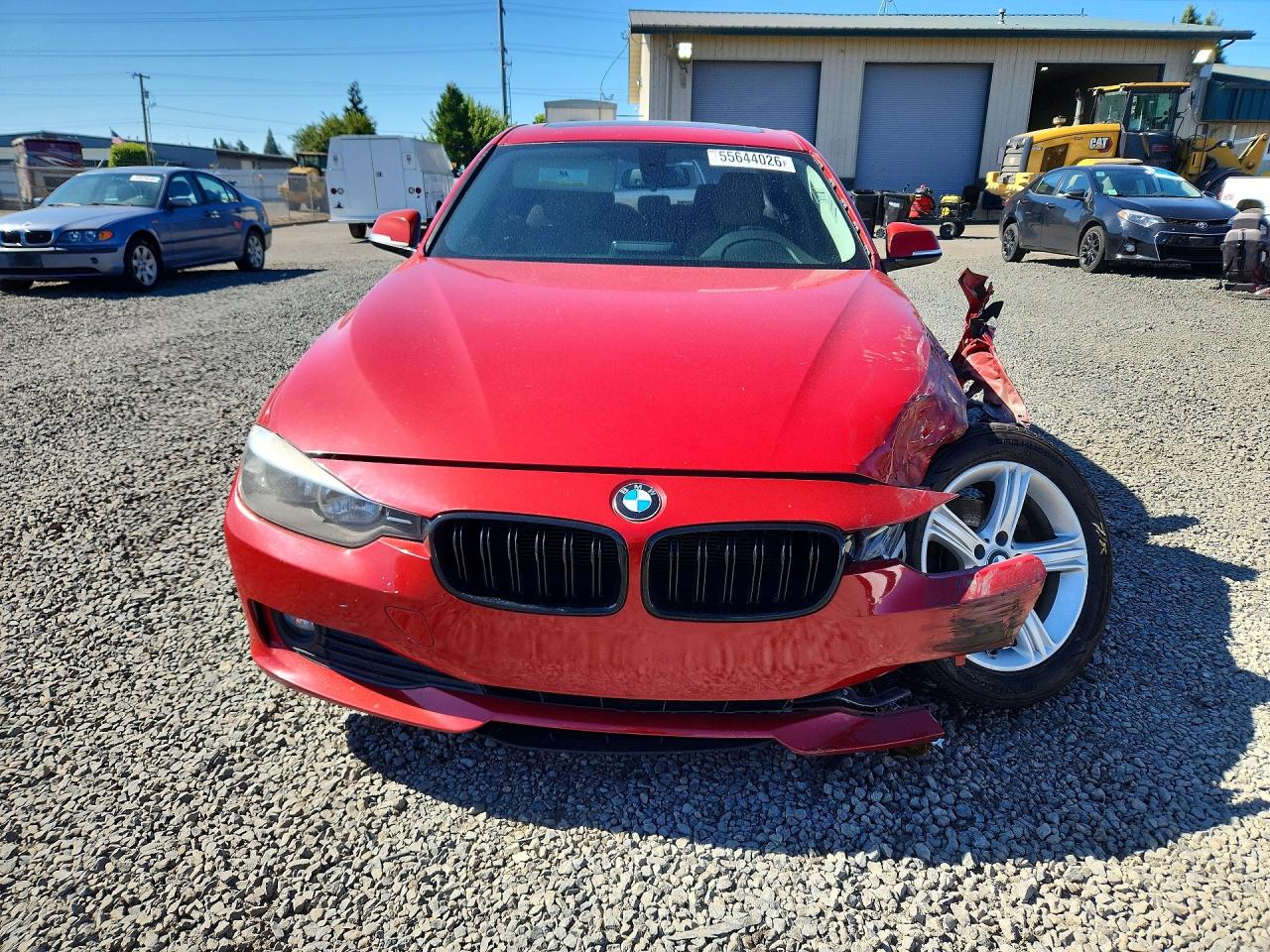 2015 Bmw 320 I Red vin: WBA3B1C54FK136761