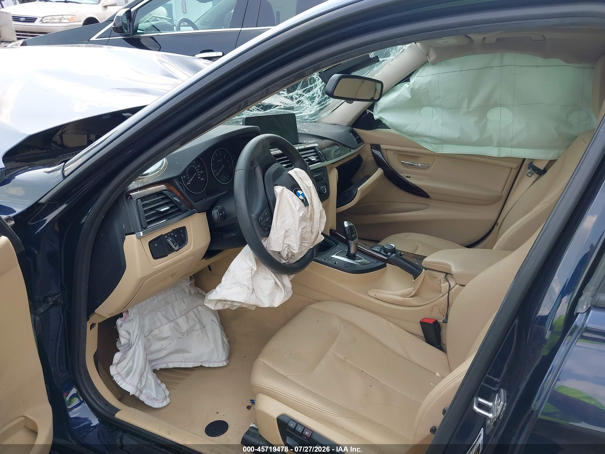 2015 Bmw 320i   Black vin: WBA3B1C54FK139319