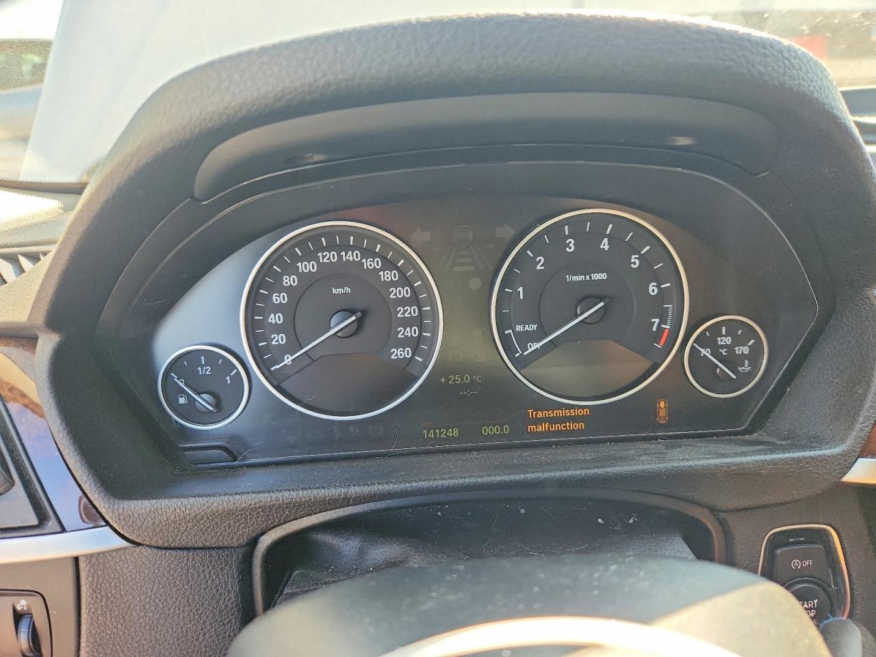 2012 Bmw 320 I White vin: WBA3B1C55CF461214