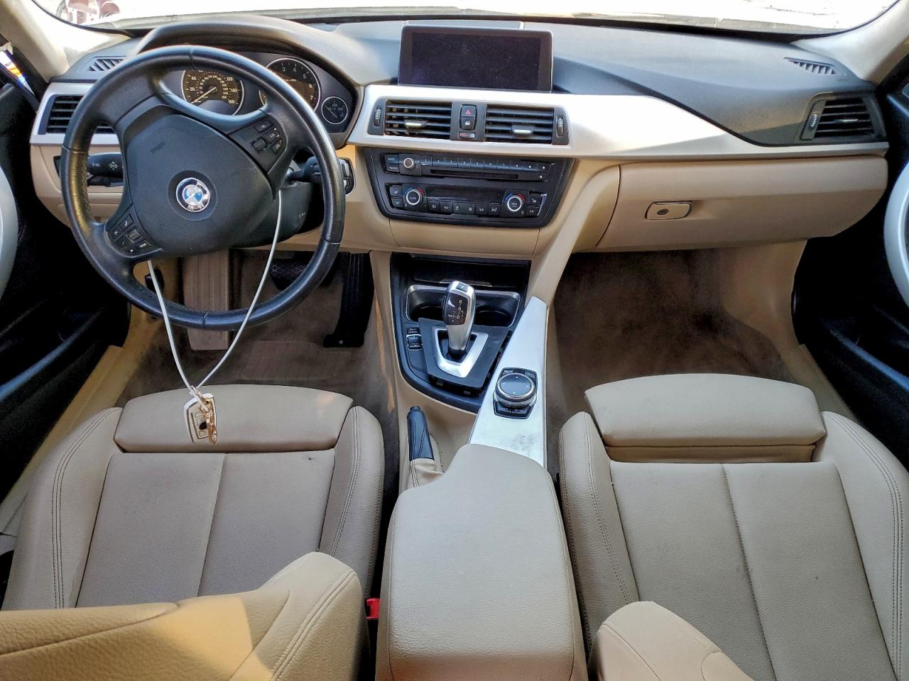 2014 Bmw 320 I White vin: WBA3B1C55EK130790