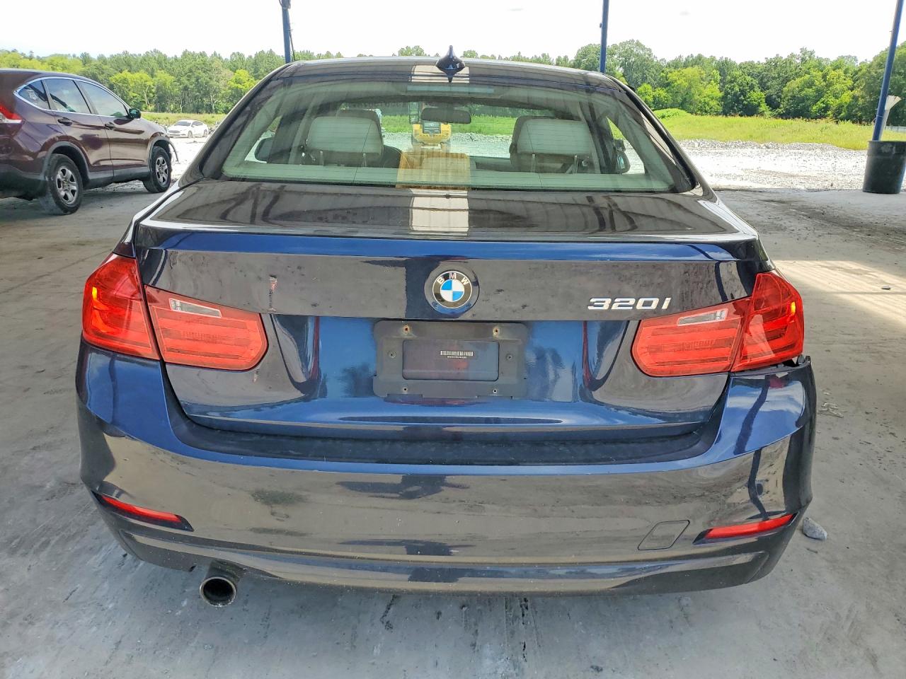 2014 Bmw 320 I Blue vin: WBA3B1C55EP678596