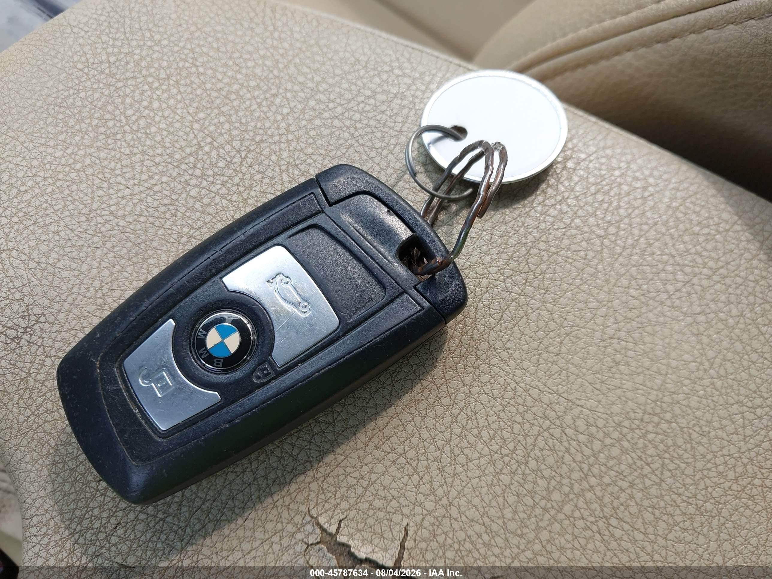 2014 Bmw 320i   Черный vin: WBA3B1C55EP679876