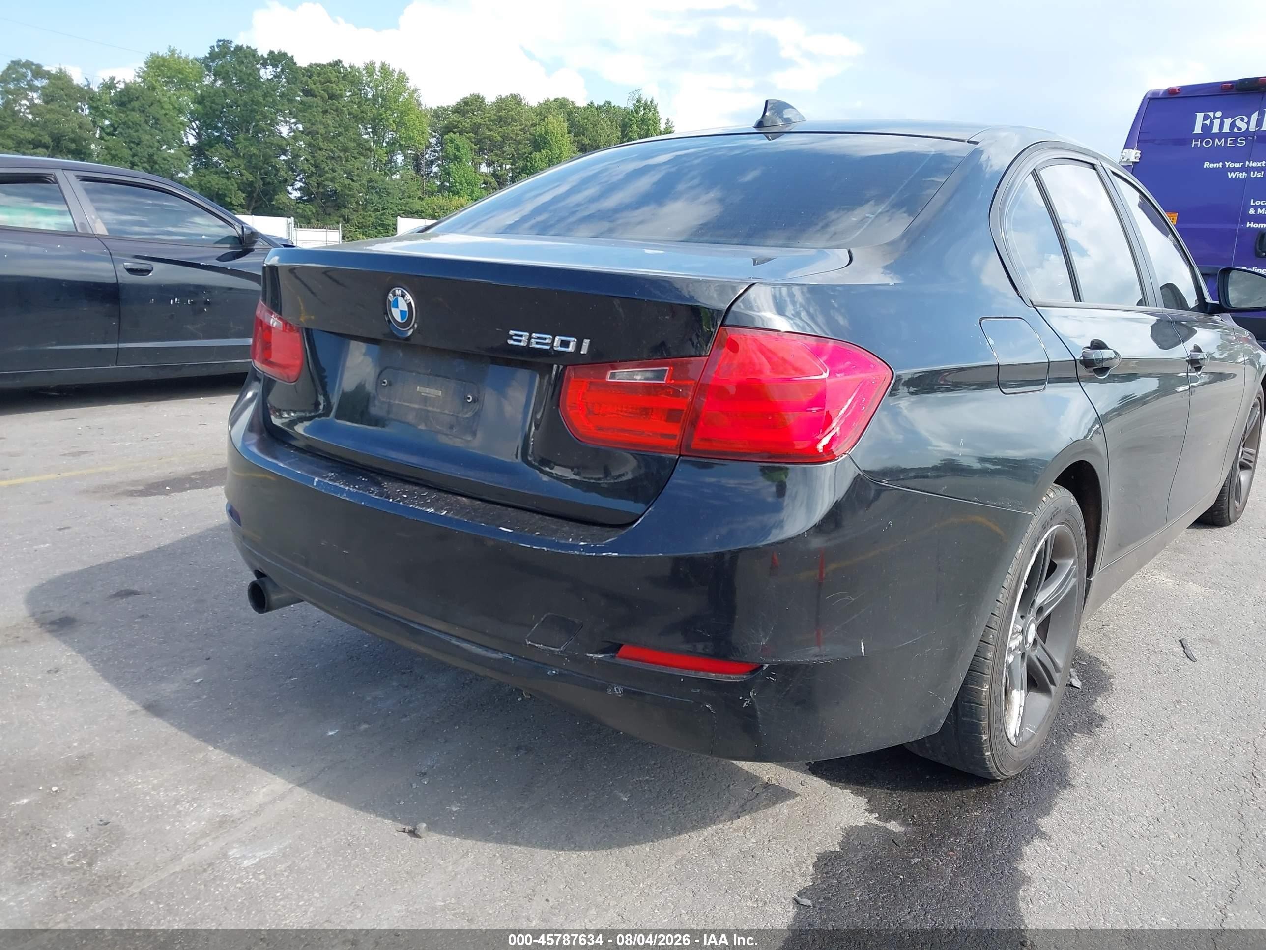 2014 Bmw 320i   Черный vin: WBA3B1C55EP679876