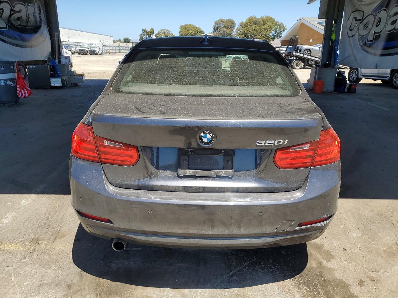 2015 Bmw 320 I Gray vin: WBA3B1C55FK138003