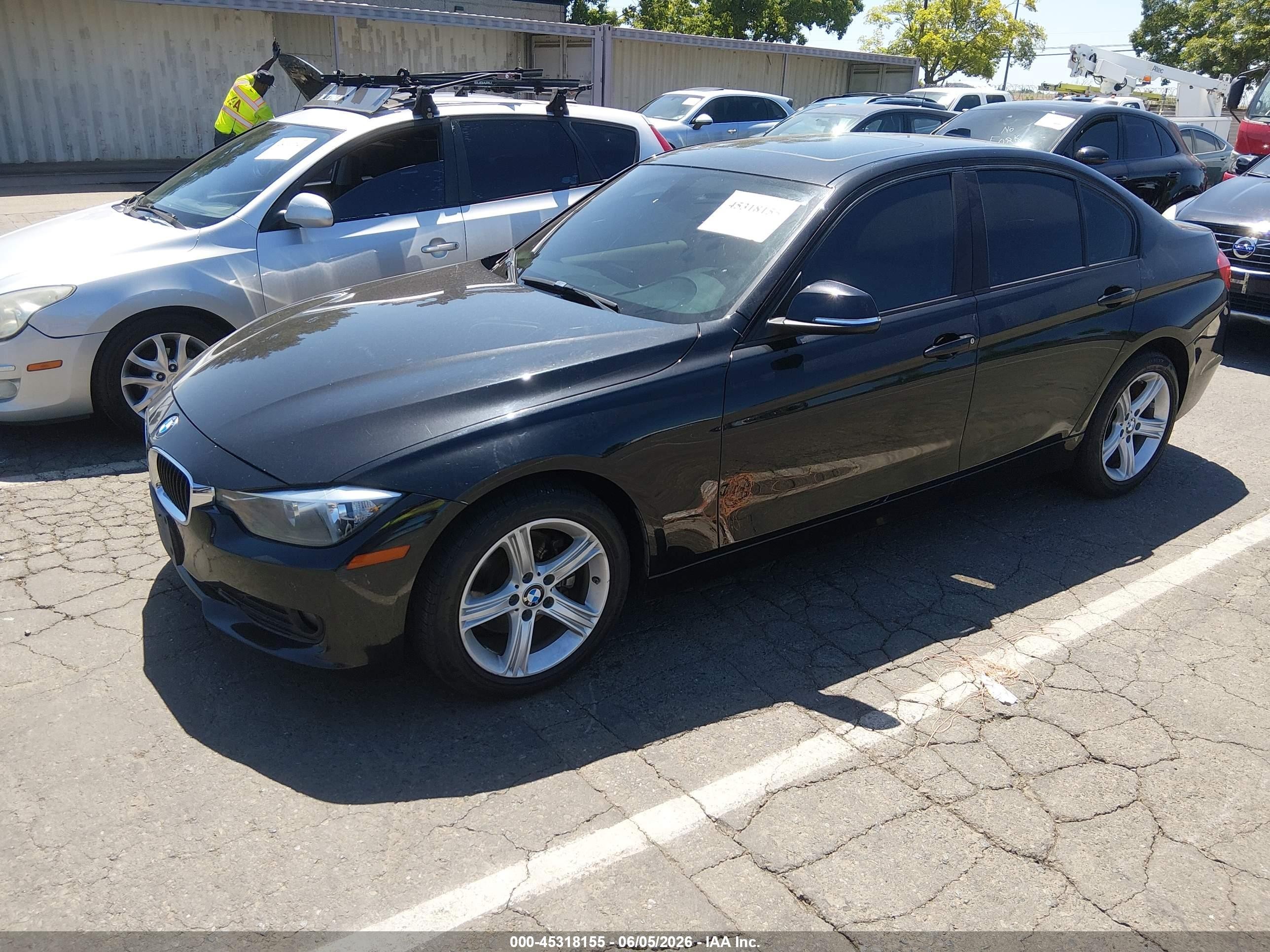 2015 Bmw 320i   Black vin: WBA3B1C55FK141399