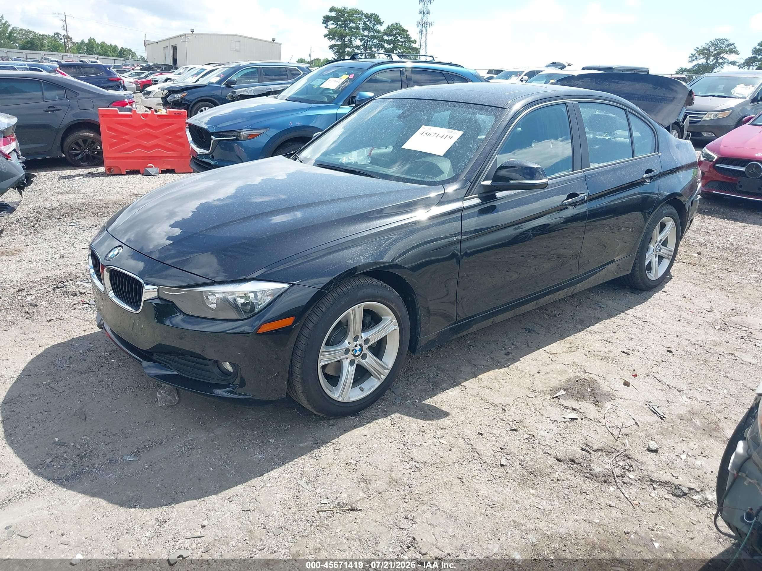 2013 Bmw 320i   Черный vin: WBA3B1C56DF462728