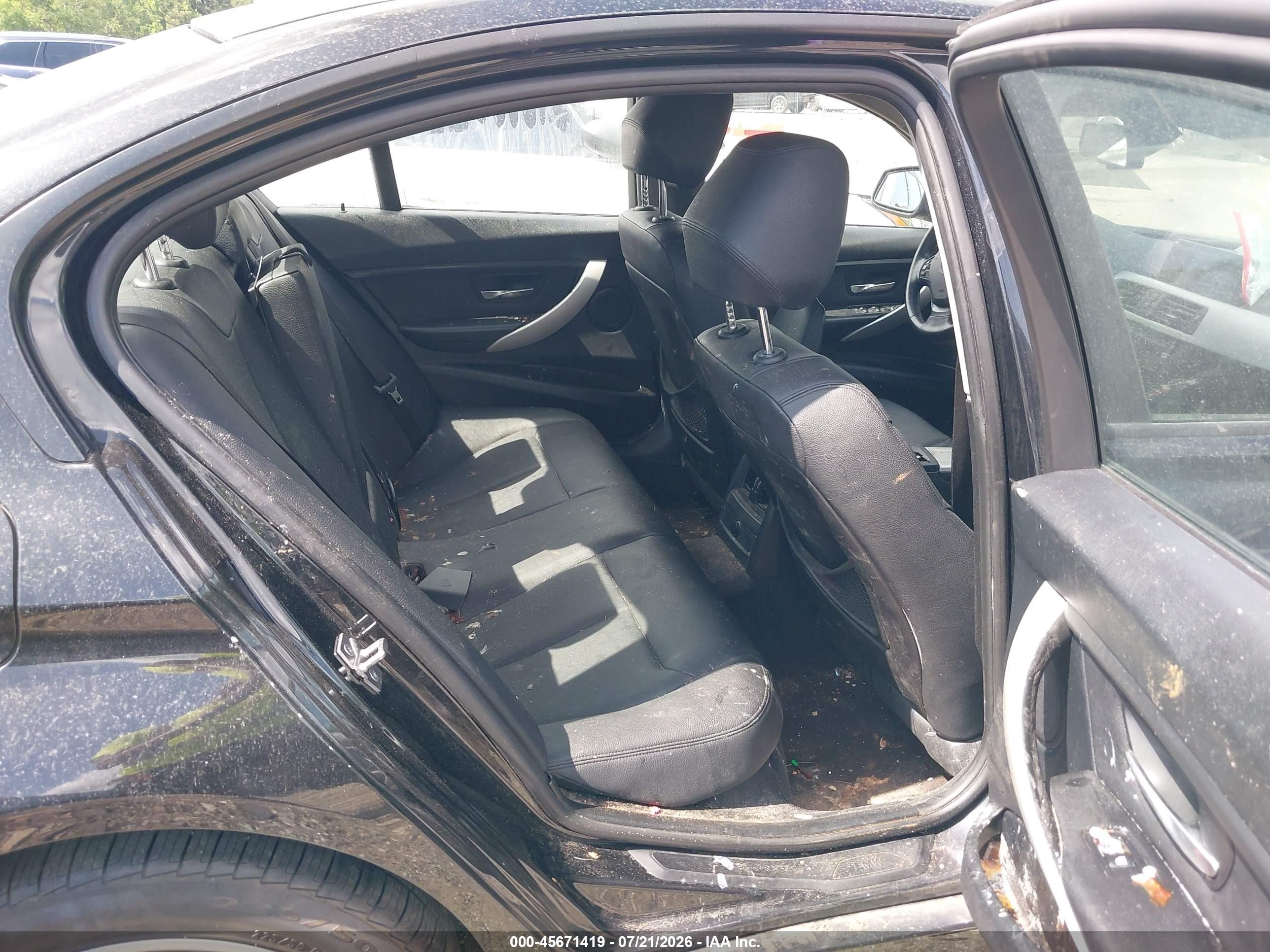 2013 Bmw 320i   Черный vin: WBA3B1C56DF462728