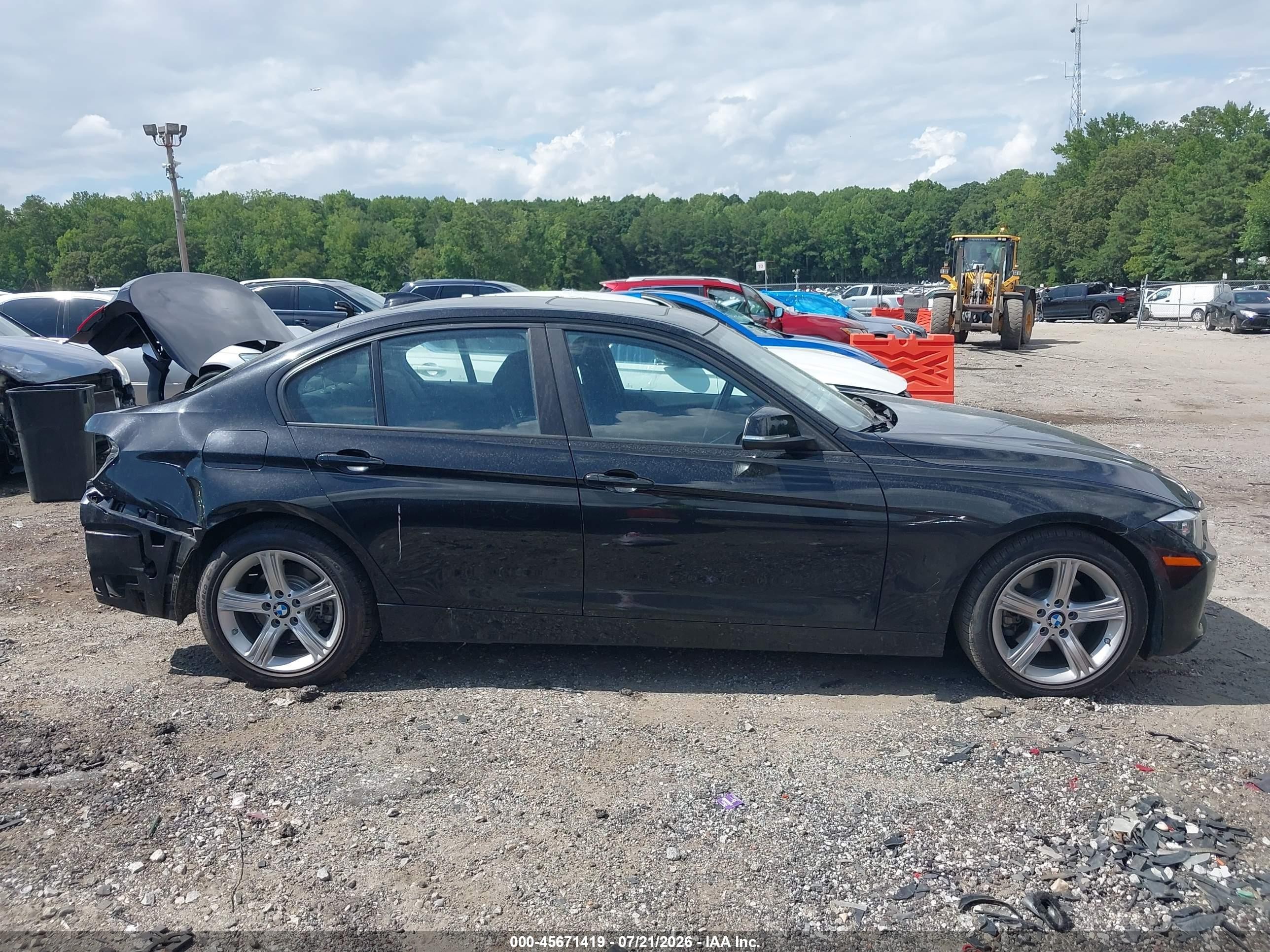 2013 Bmw 320i   Черный vin: WBA3B1C56DF462728