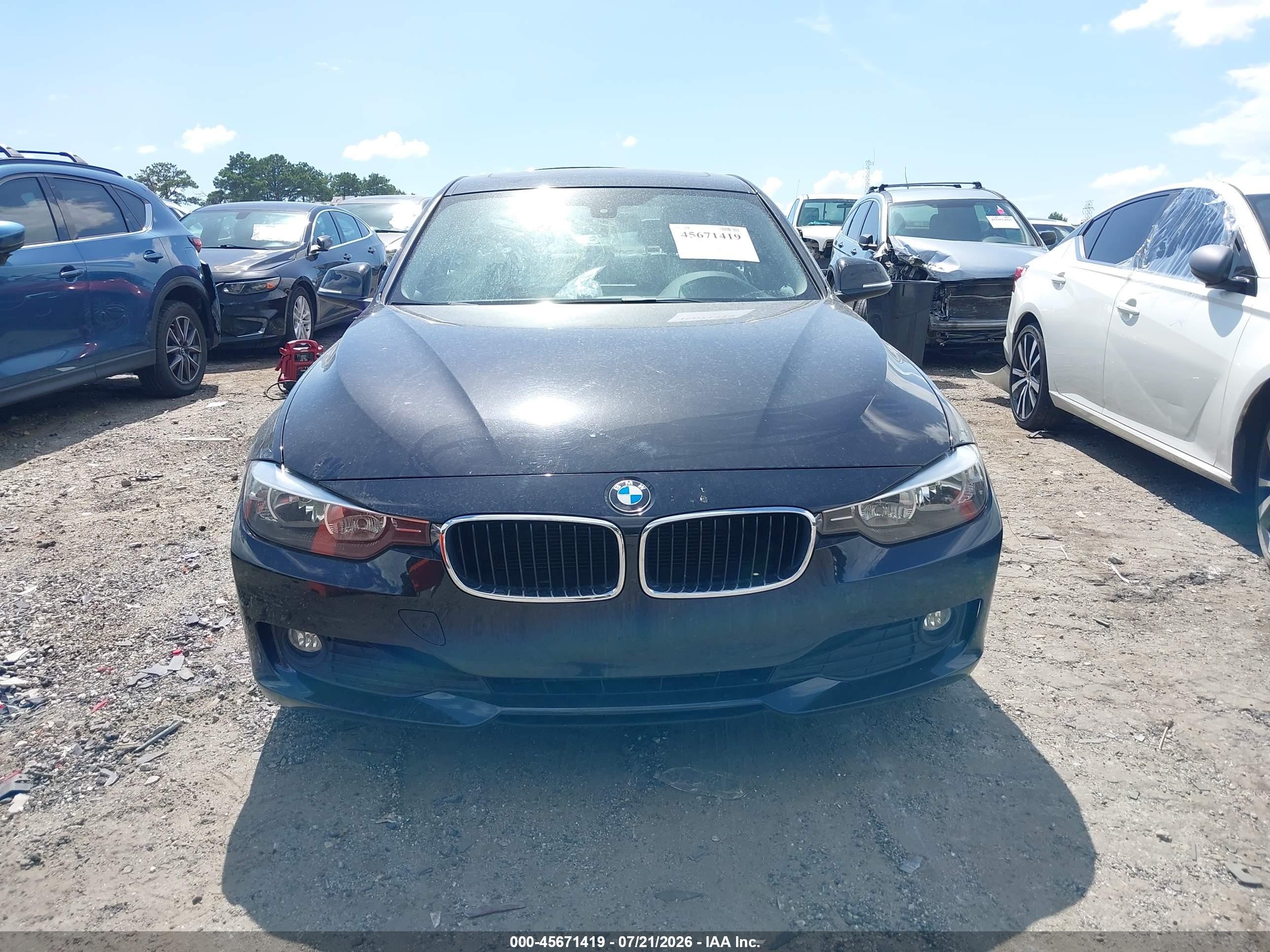 2013 Bmw 320i   Черный vin: WBA3B1C56DF462728