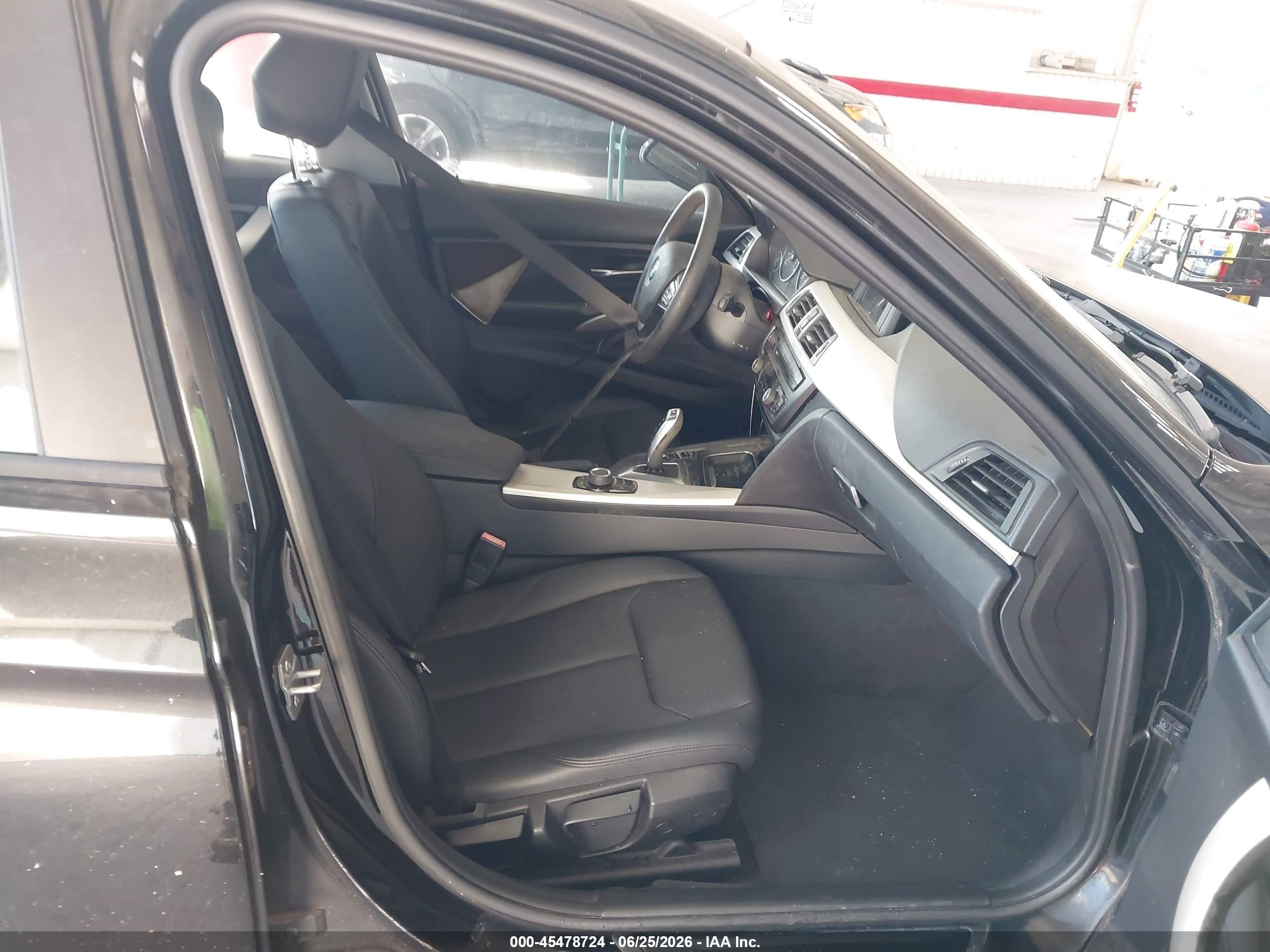 2014 Bmw 320i   Black vin: WBA3B1C56EPV79219