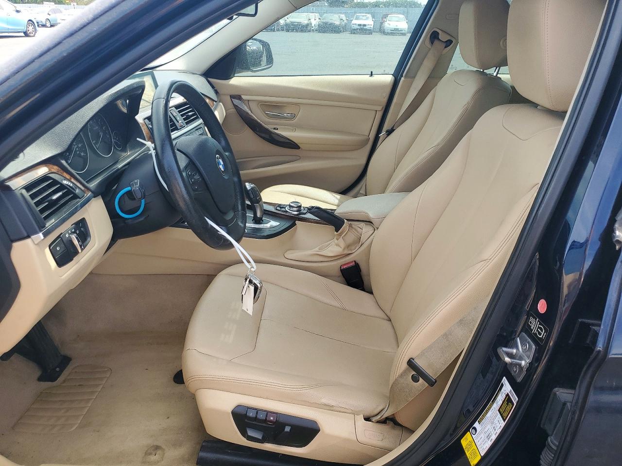 2013 Bmw 320 I Blue vin: WBA3B1C57DK128943