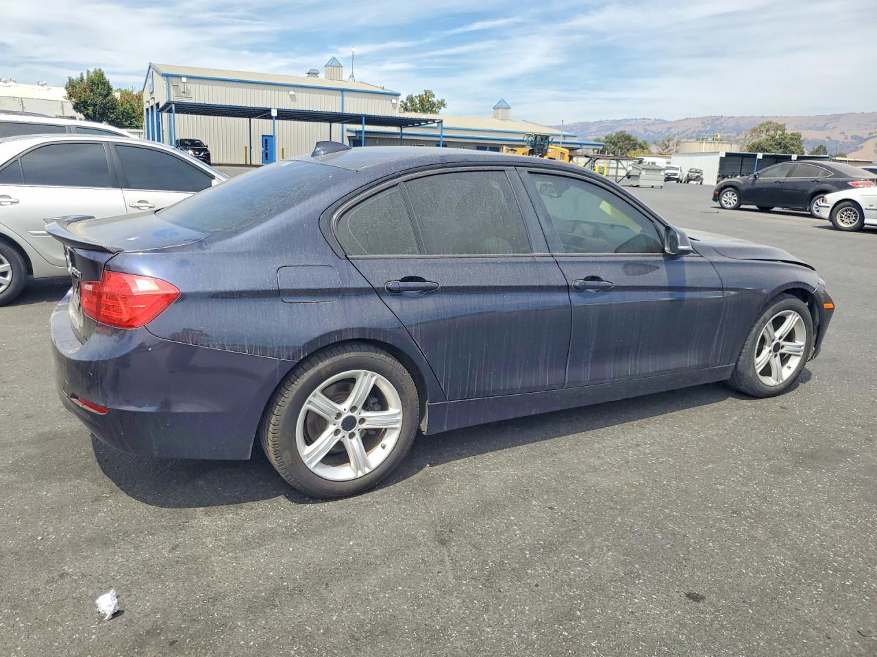 2013 Bmw 320 I Blue vin: WBA3B1C57DK128943