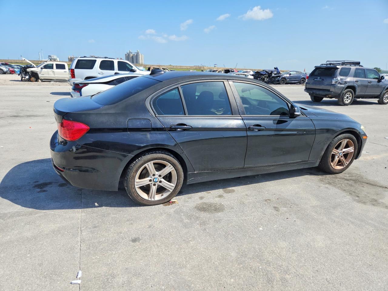2014 Bmw 320 I Black vin: WBA3B1C57EP679426