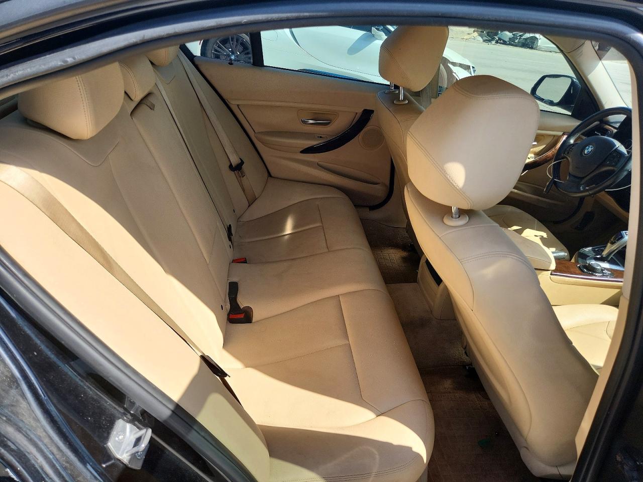 2014 Bmw 320 I Black vin: WBA3B1C57EP679426