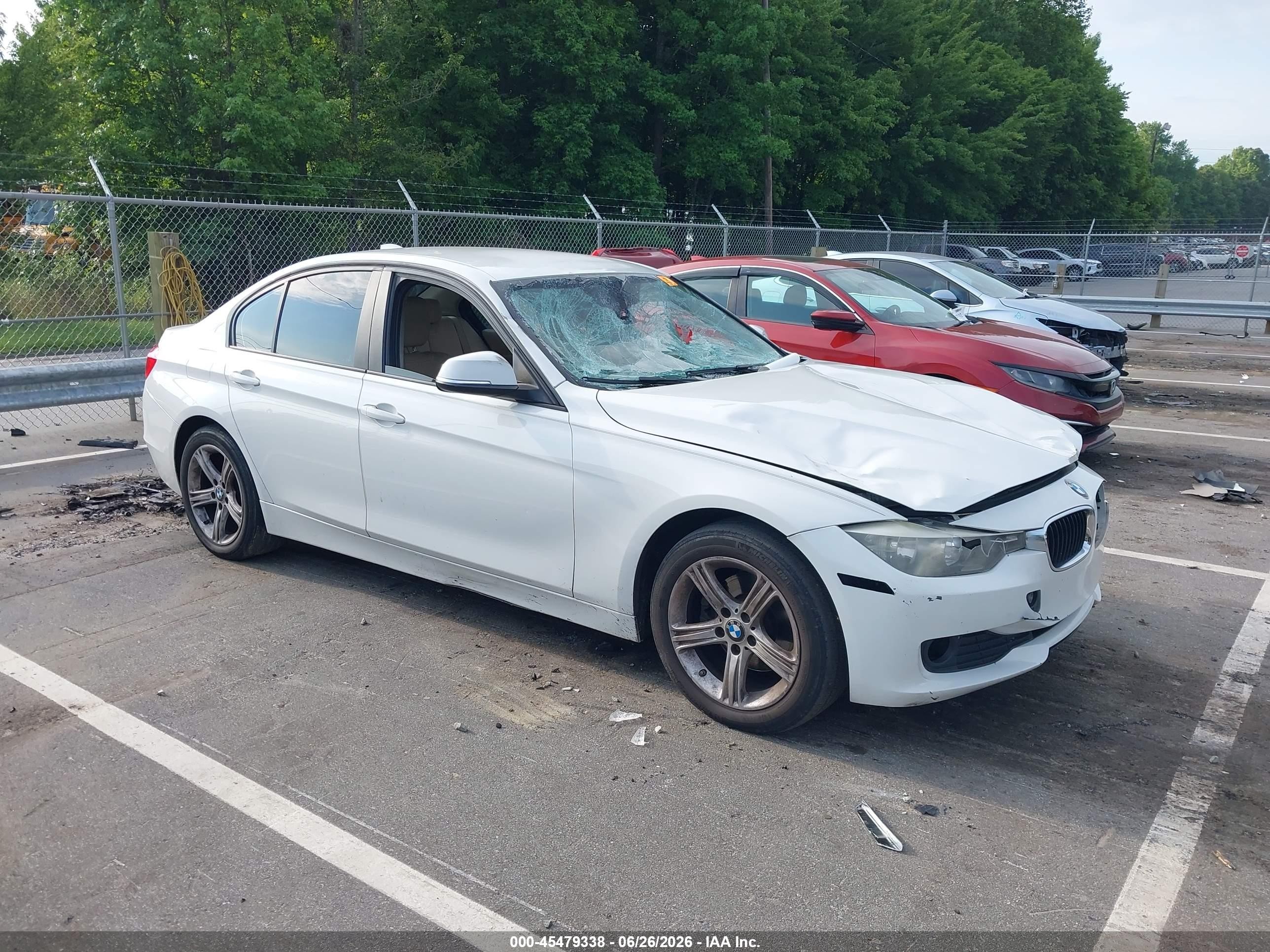 2015 Bmw 320i   White vin: WBA3B1C57FK137550