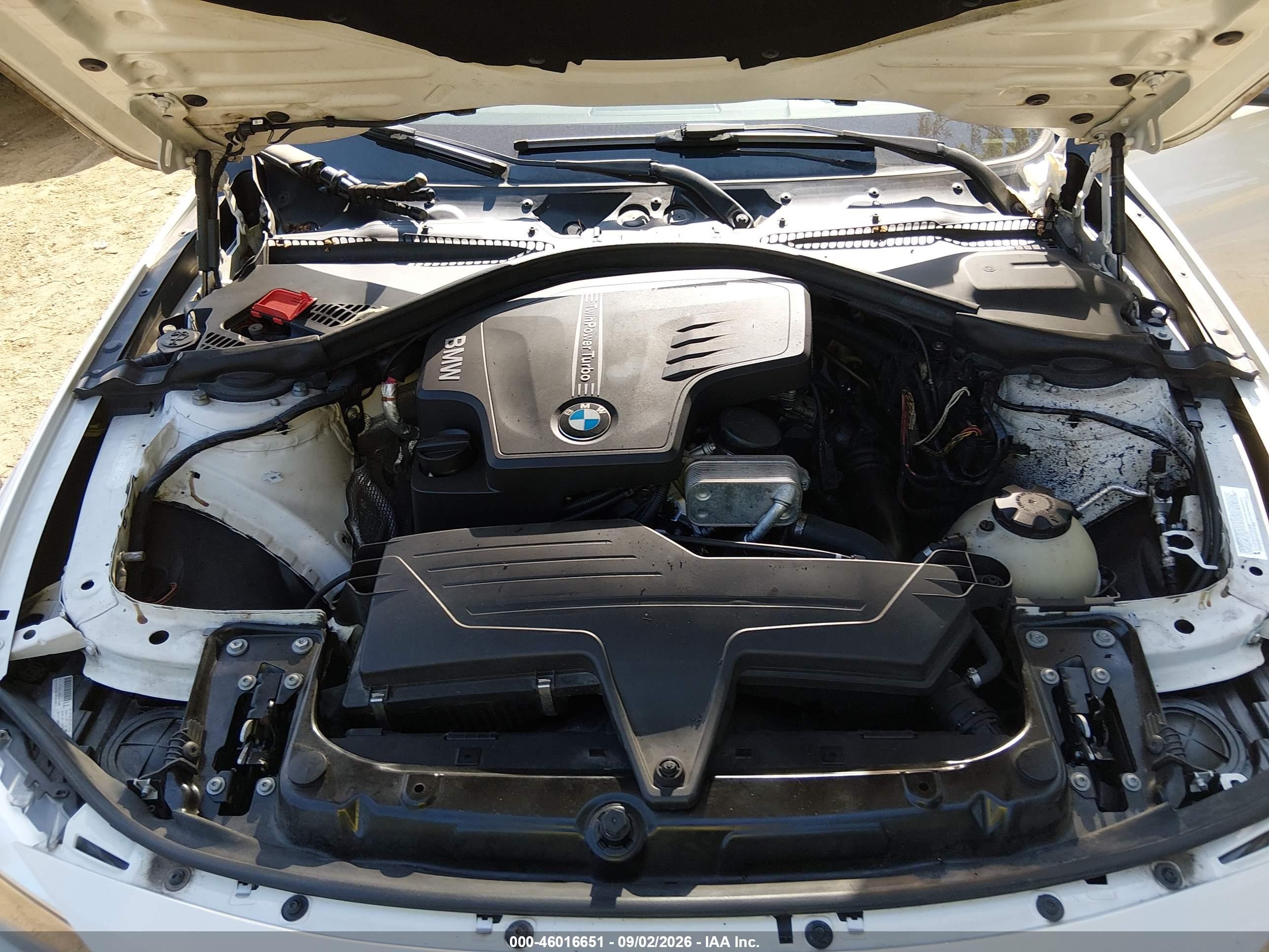 2014 Bmw 320i   White vin: WBA3B1C58EK130976