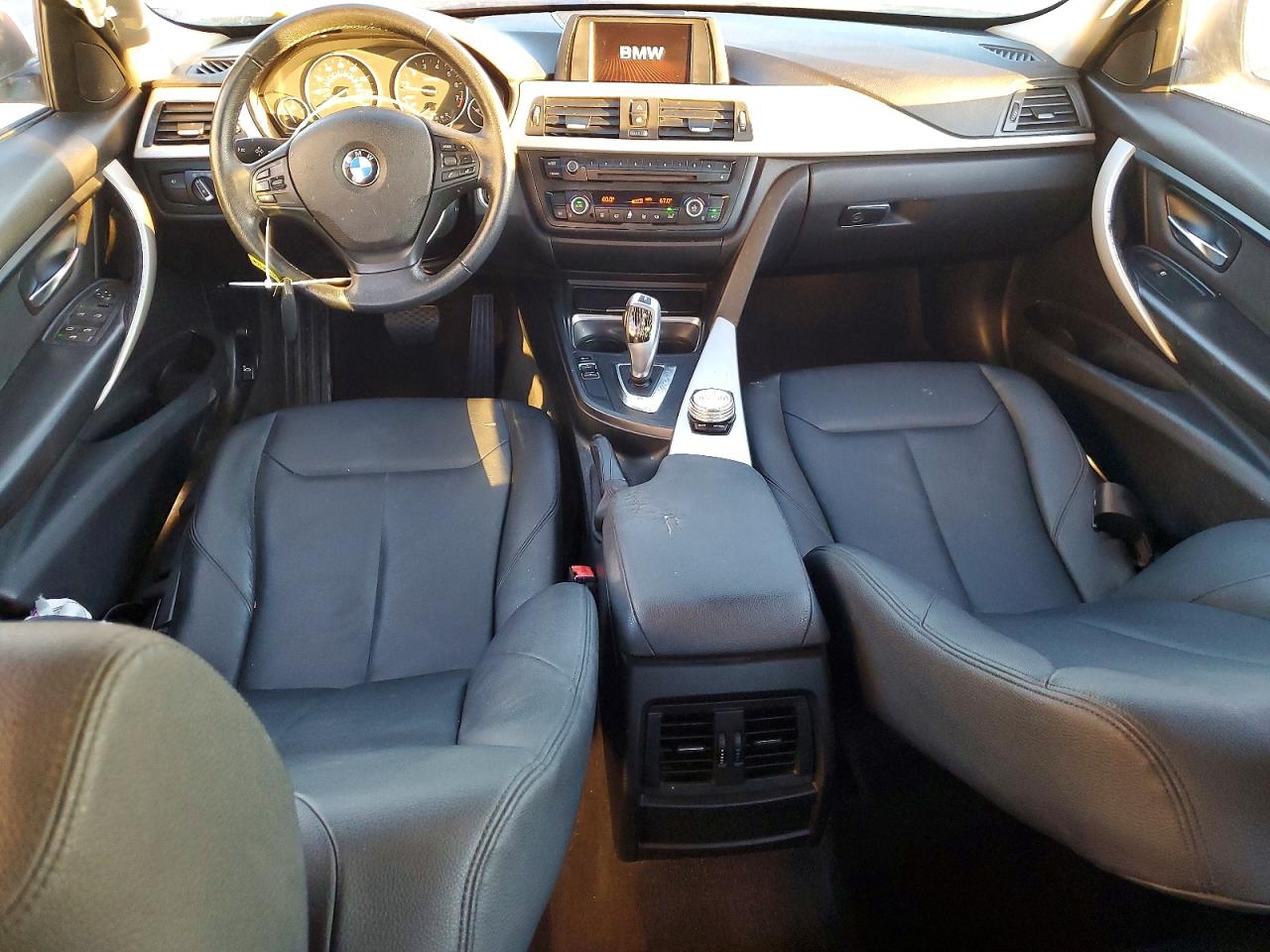 2014 Bmw 320 I White vin: WBA3B1C58EP680813