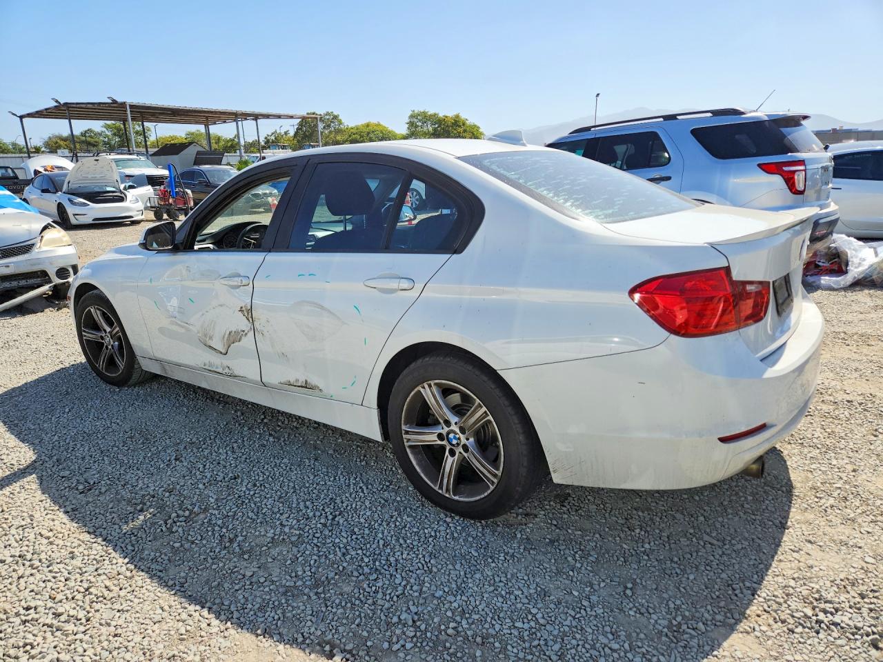 2015 Bmw 320 I White vin: WBA3B1C58FK135838