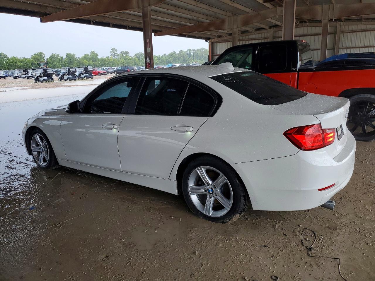 2015 Bmw 320 I White vin: WBA3B1C58FK136052