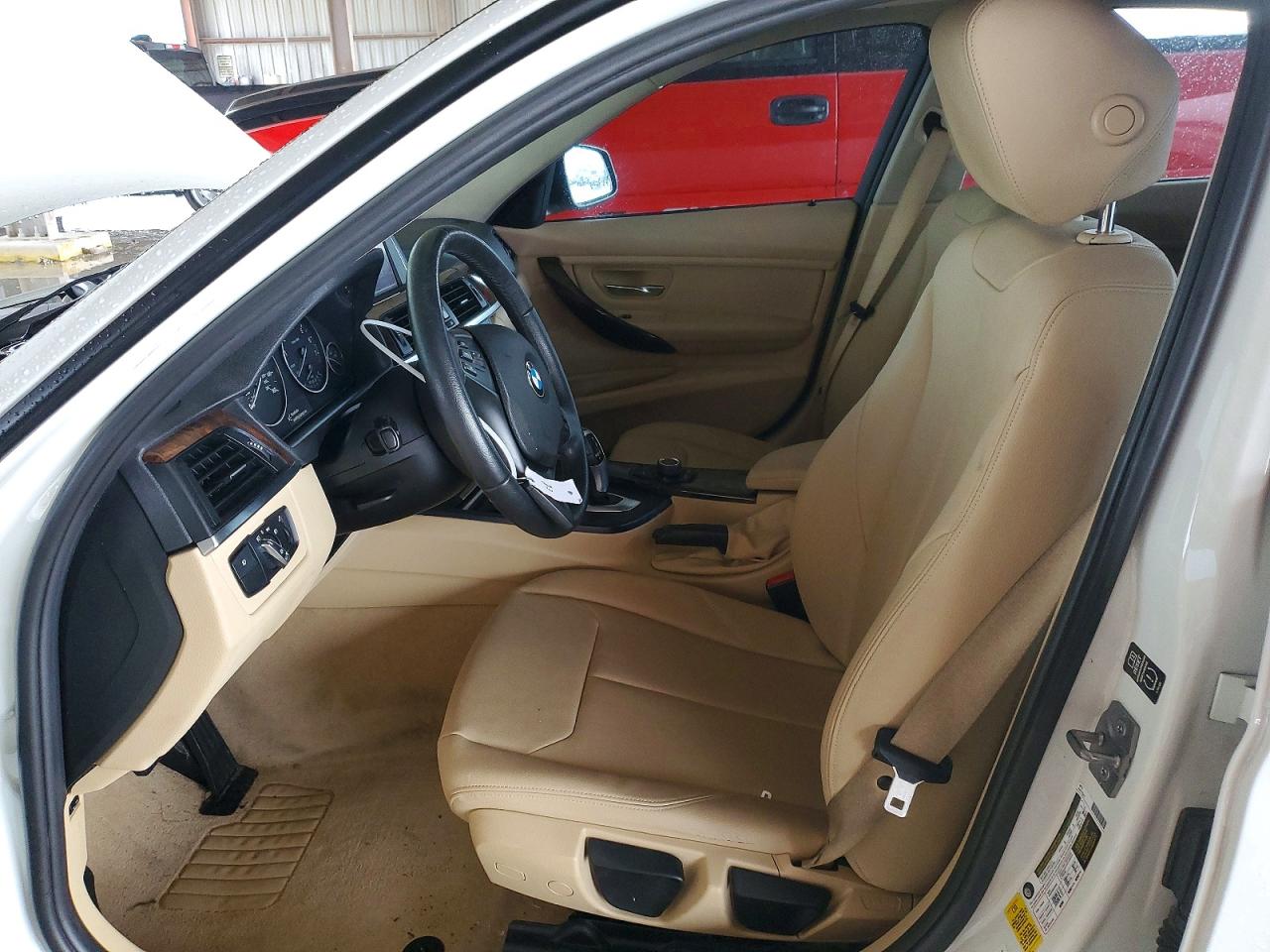 2015 Bmw 320 I White vin: WBA3B1C58FK136052