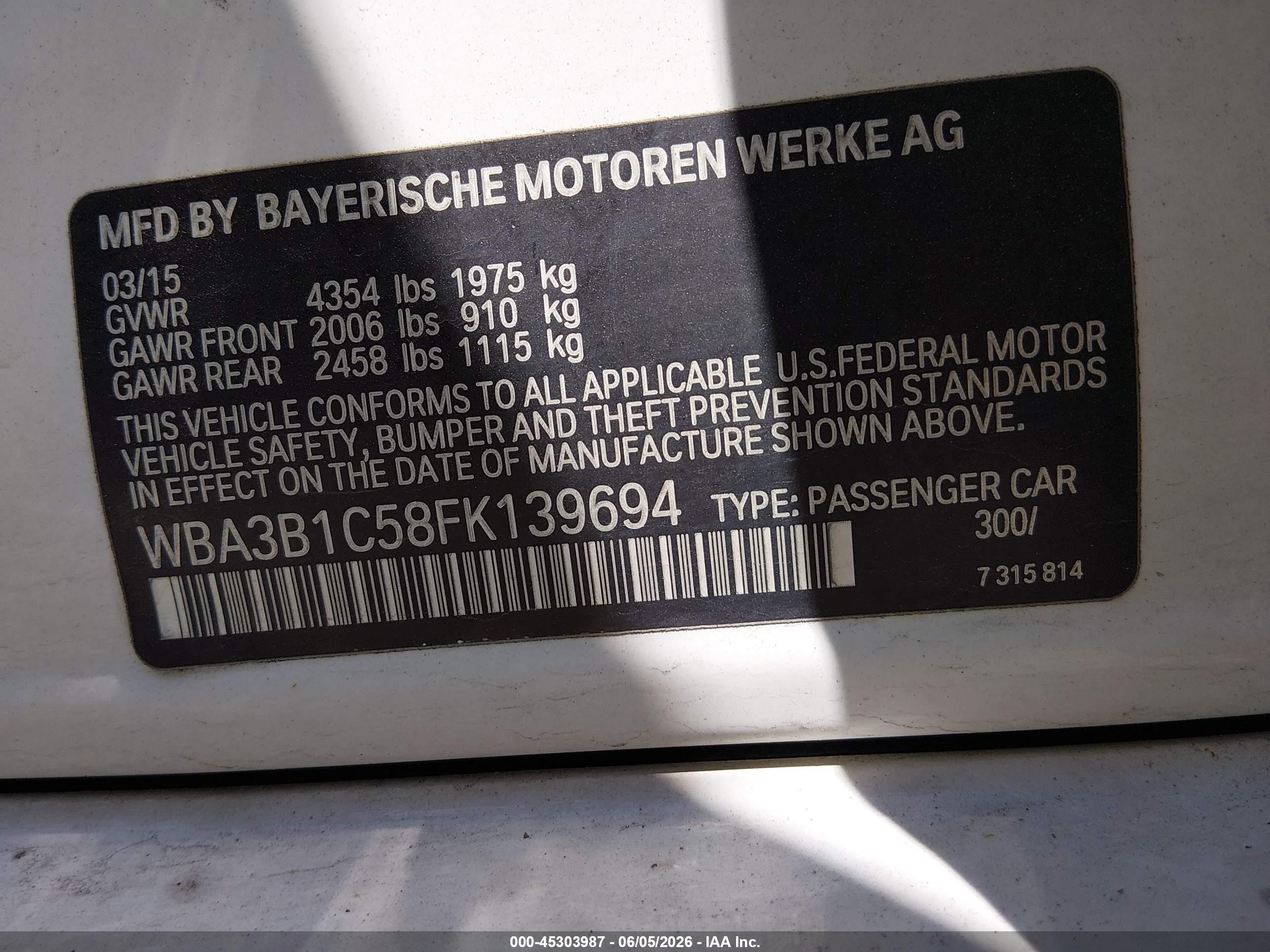 2015 Bmw 320i   Белый vin: WBA3B1C58FK139694