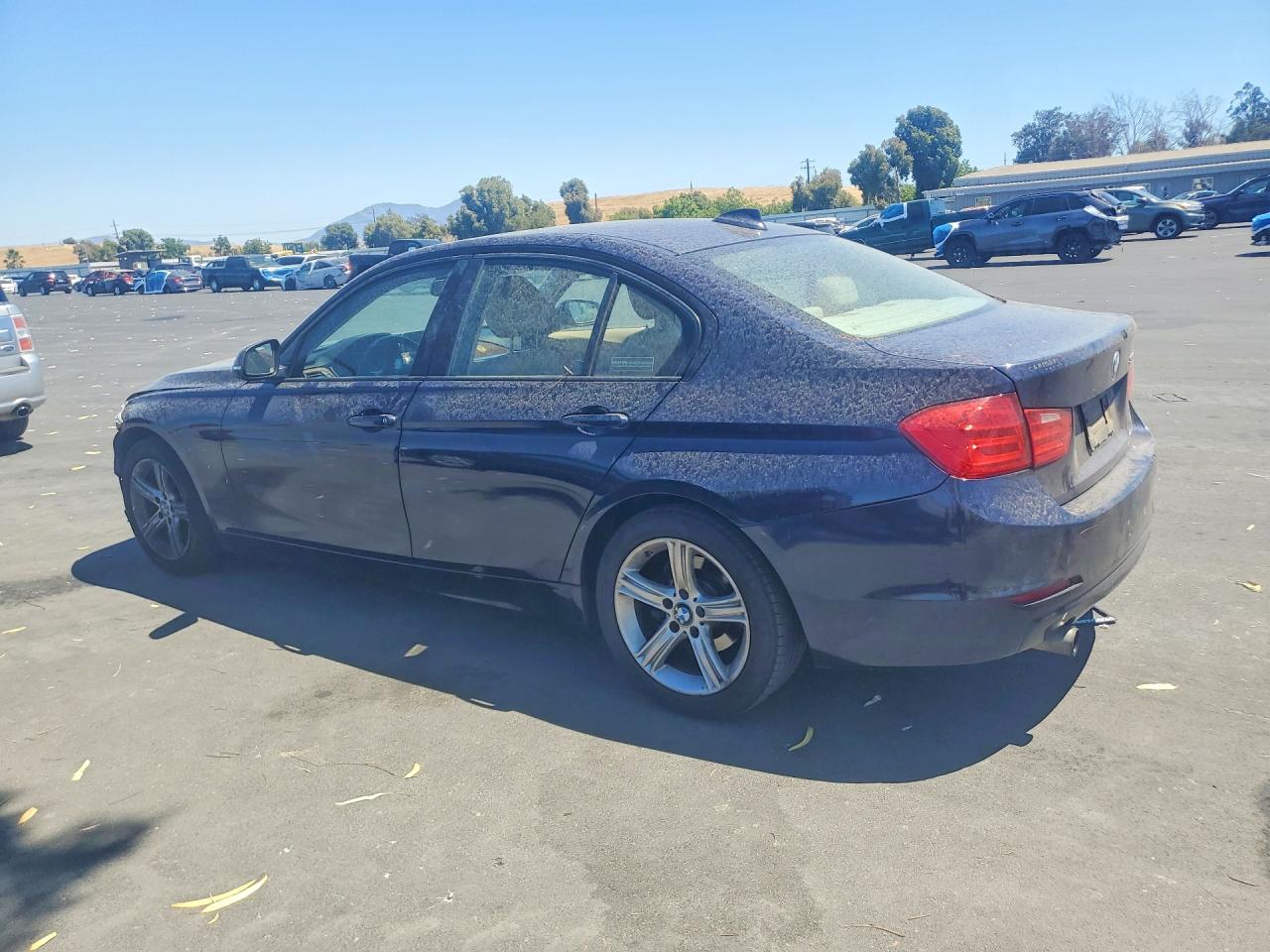2013 Bmw 320 I Синий vin: WBA3B1C59DK128264