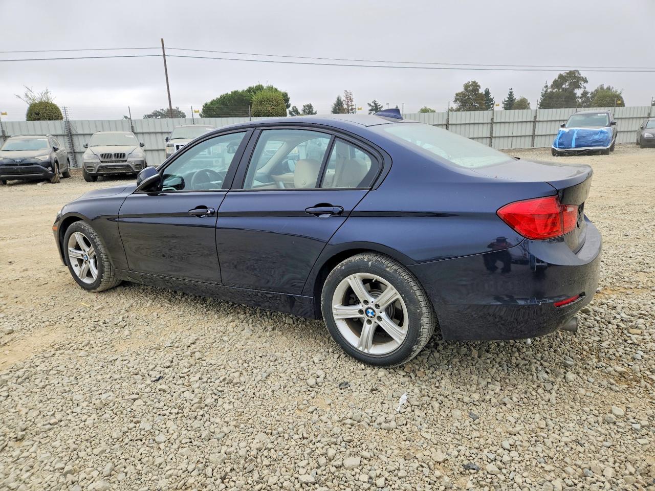 2014 Bmw 320 I Blue vin: WBA3B1C59EP679167