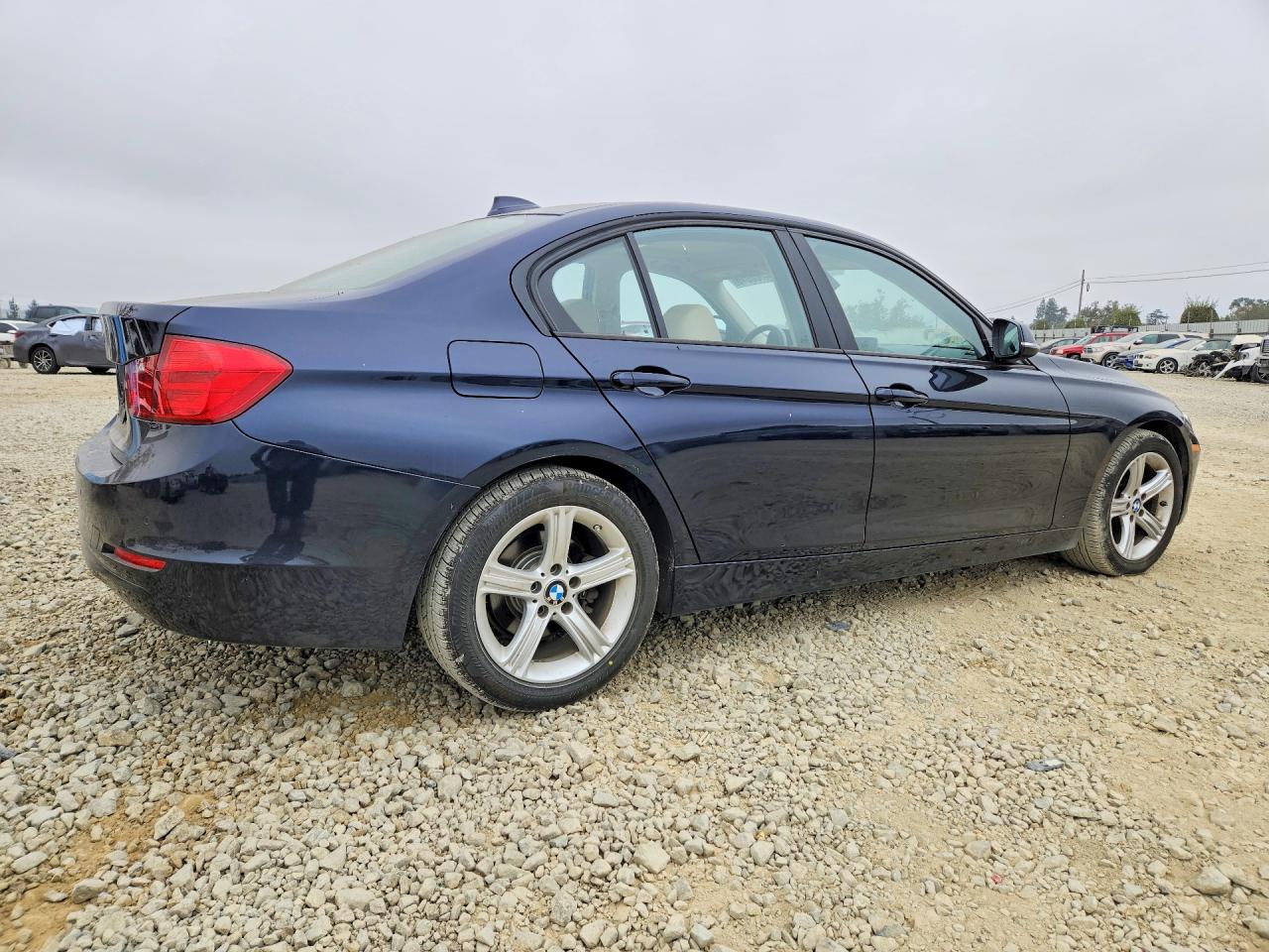 2014 Bmw 320 I Blue vin: WBA3B1C59EP679167