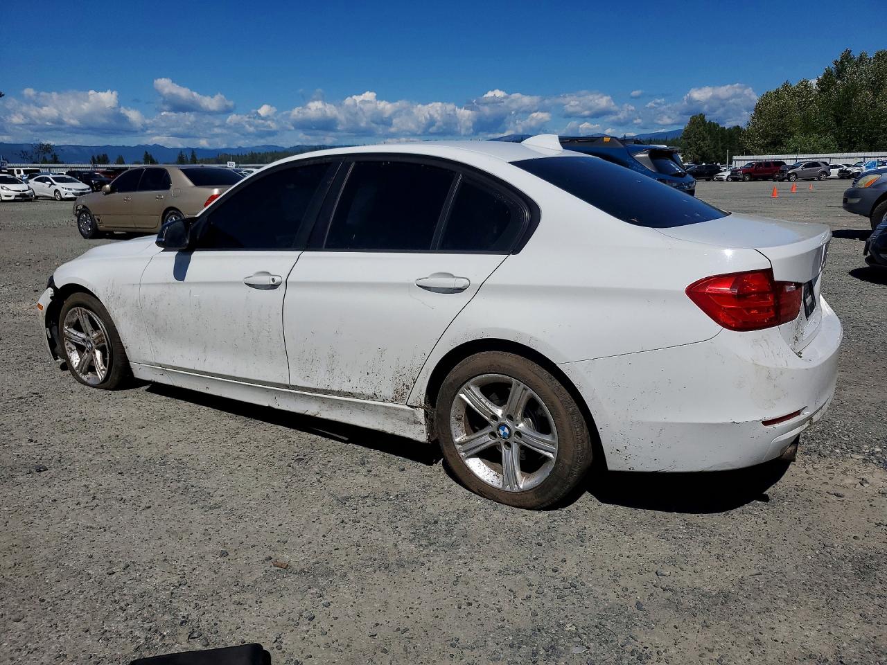 2015 Bmw 320 I White vin: WBA3B1C59FK138070